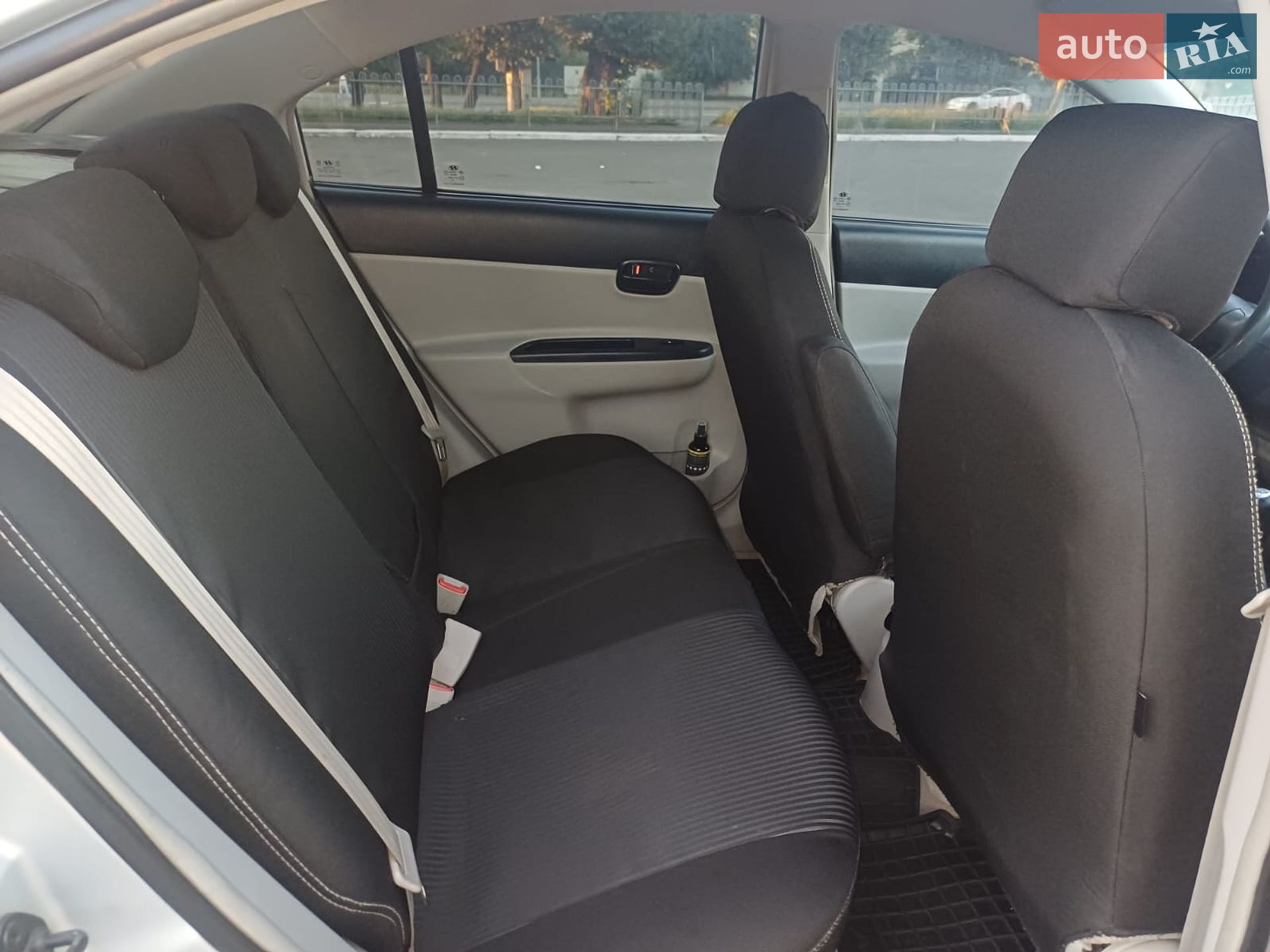 Hyundai Accent 2006 VIN NLHCM41AP7Z029242 фото оголошення 15 з 16