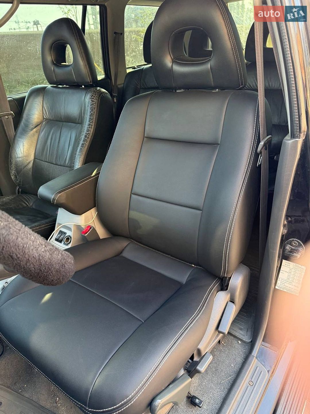 Mitsubishi Pajero 2007 VIN JMB0RK9607J000904 фото оголошення 5 з 9