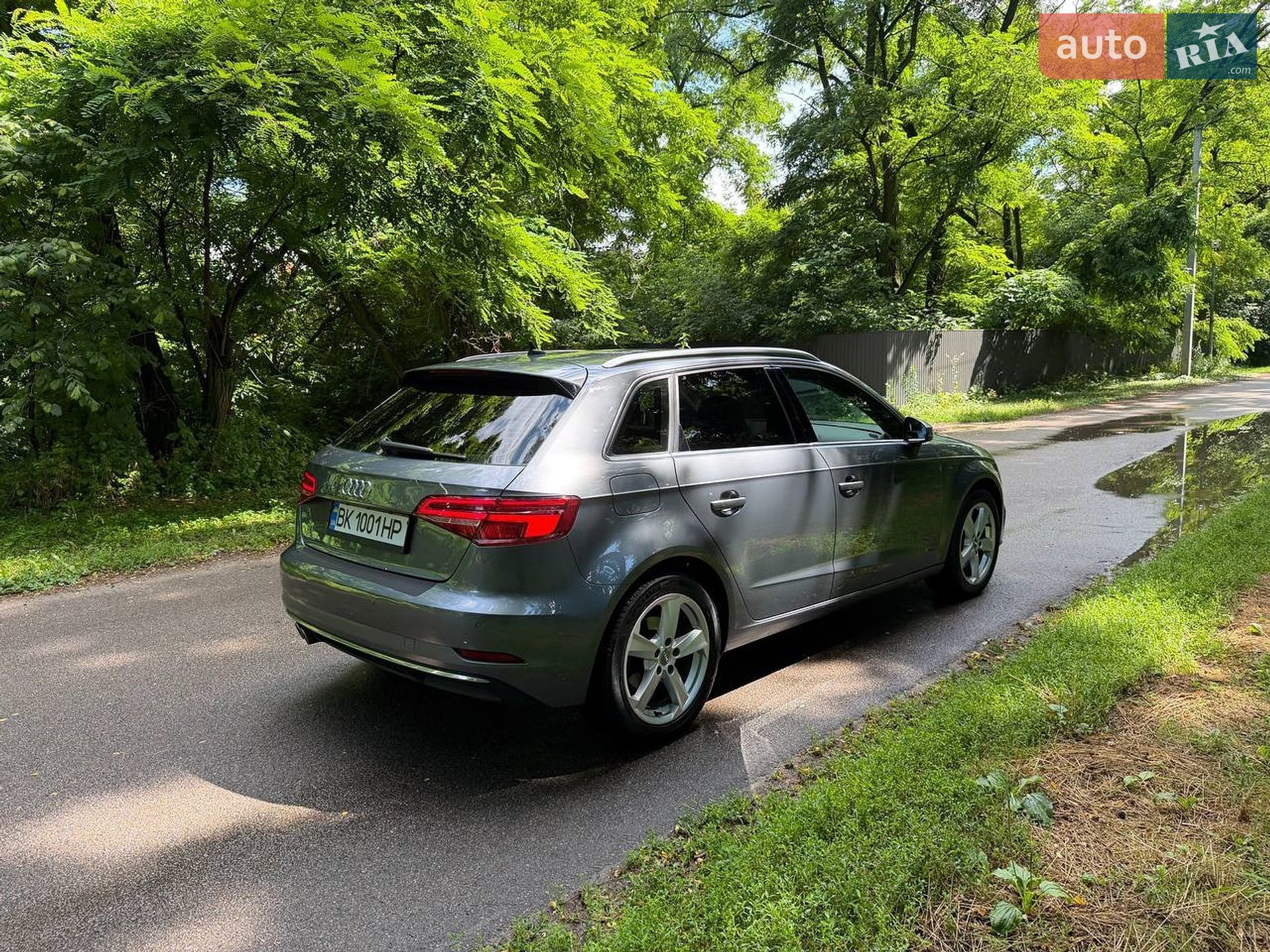 Audi A3 2019 VIN WAUZZZ8V6LA052214 фото оголошення 12 з 41