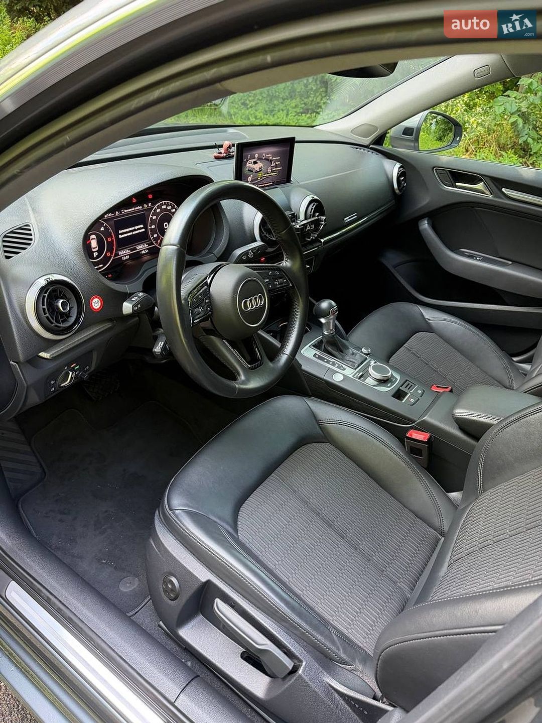 Audi A3 2019 VIN WAUZZZ8V6LA052214 фото оголошення 28 з 41