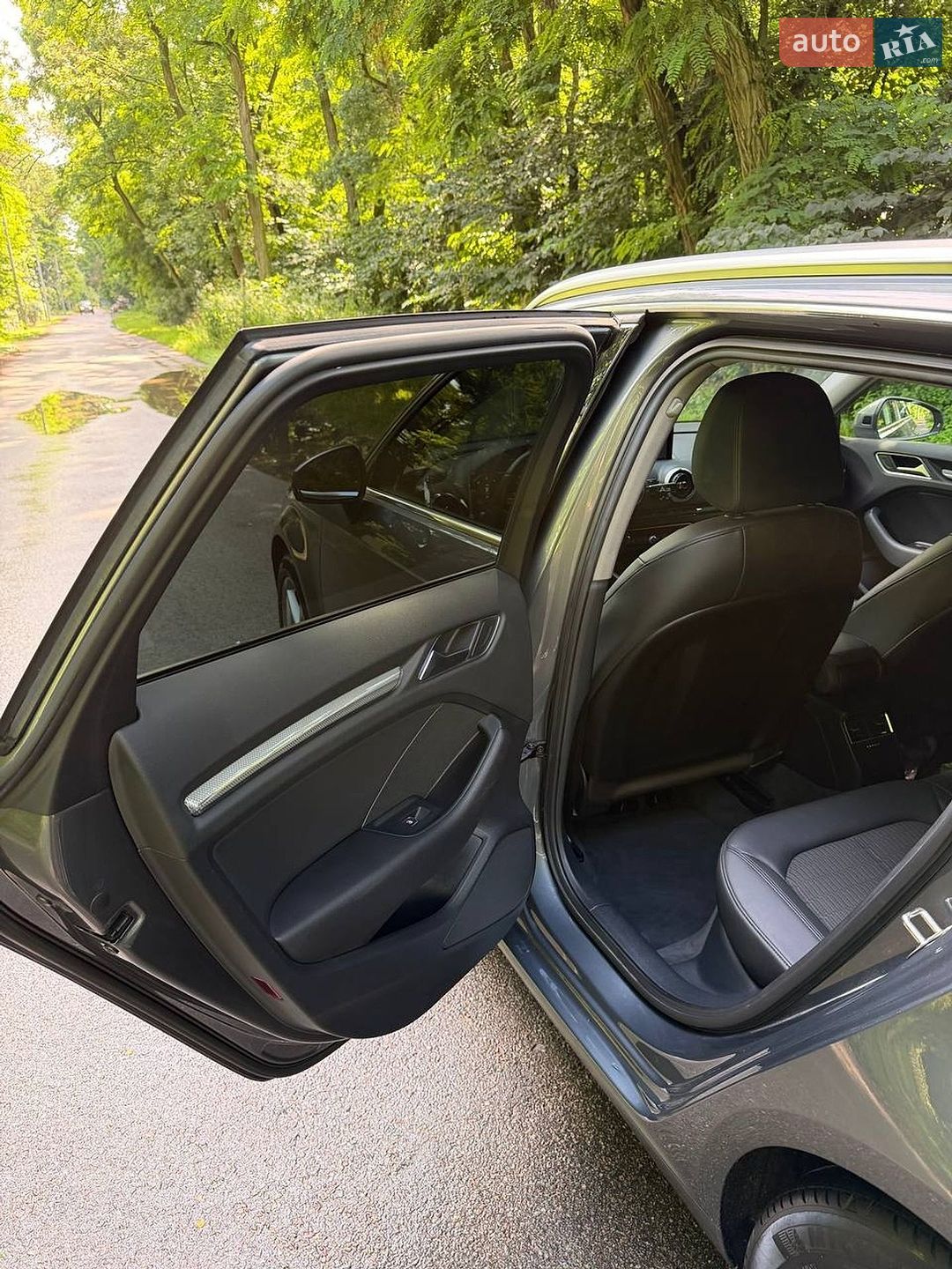 Audi A3 2019 VIN WAUZZZ8V6LA052214 фото оголошення 31 з 41