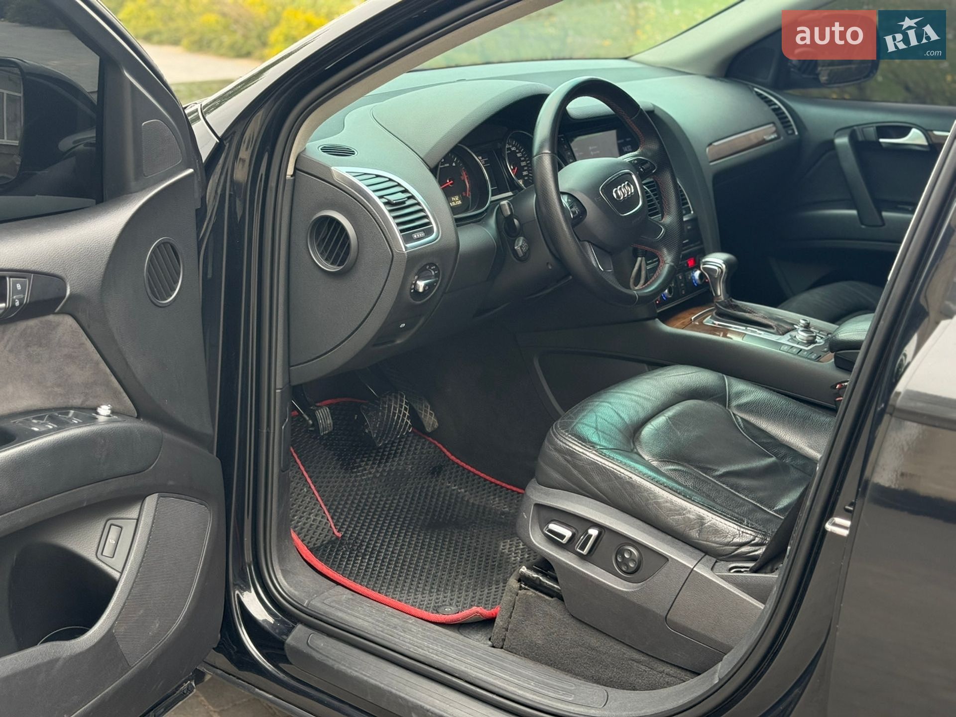 Audi Q7 2011 VIN WAUZZZ4L7CD009137 фото оголошення 3 з 14