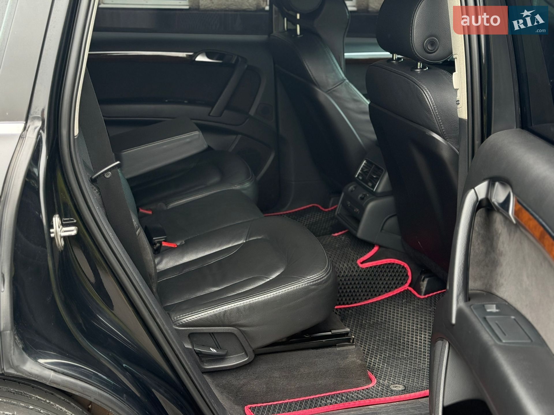 Audi Q7 2011 VIN WAUZZZ4L7CD009137 фото оголошення 12 з 14