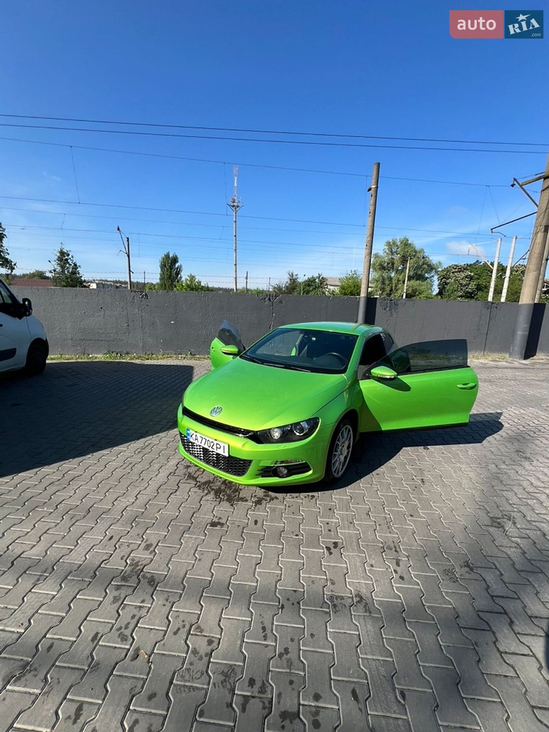 Volkswagen Scirocco 2012 VIN WVWZZZ13ZCV040493 фото оголошення 2 з 15