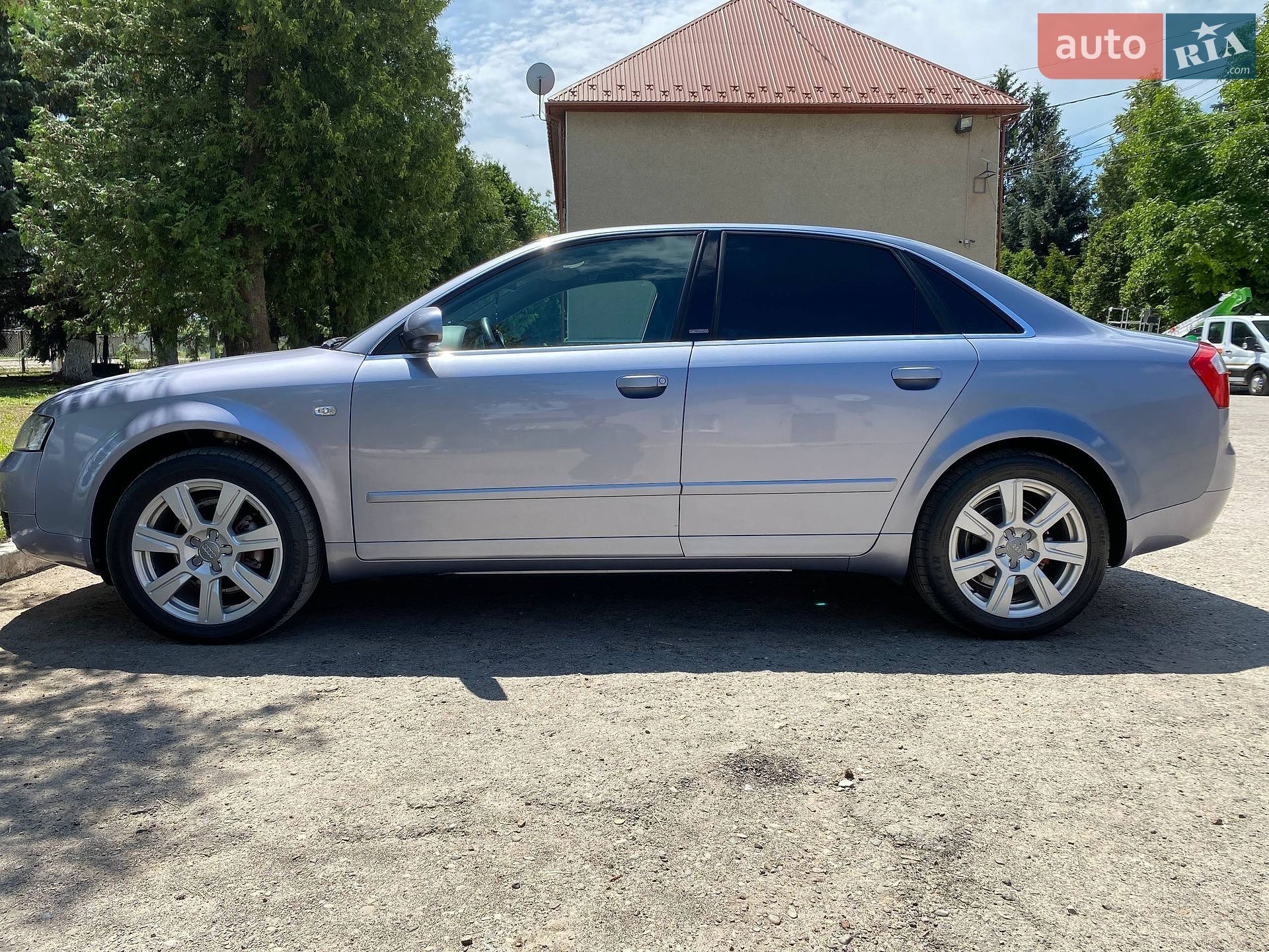 Audi A4 2003 VIN WAUZZZ8E34A074902 фото оголошення 2 з 7