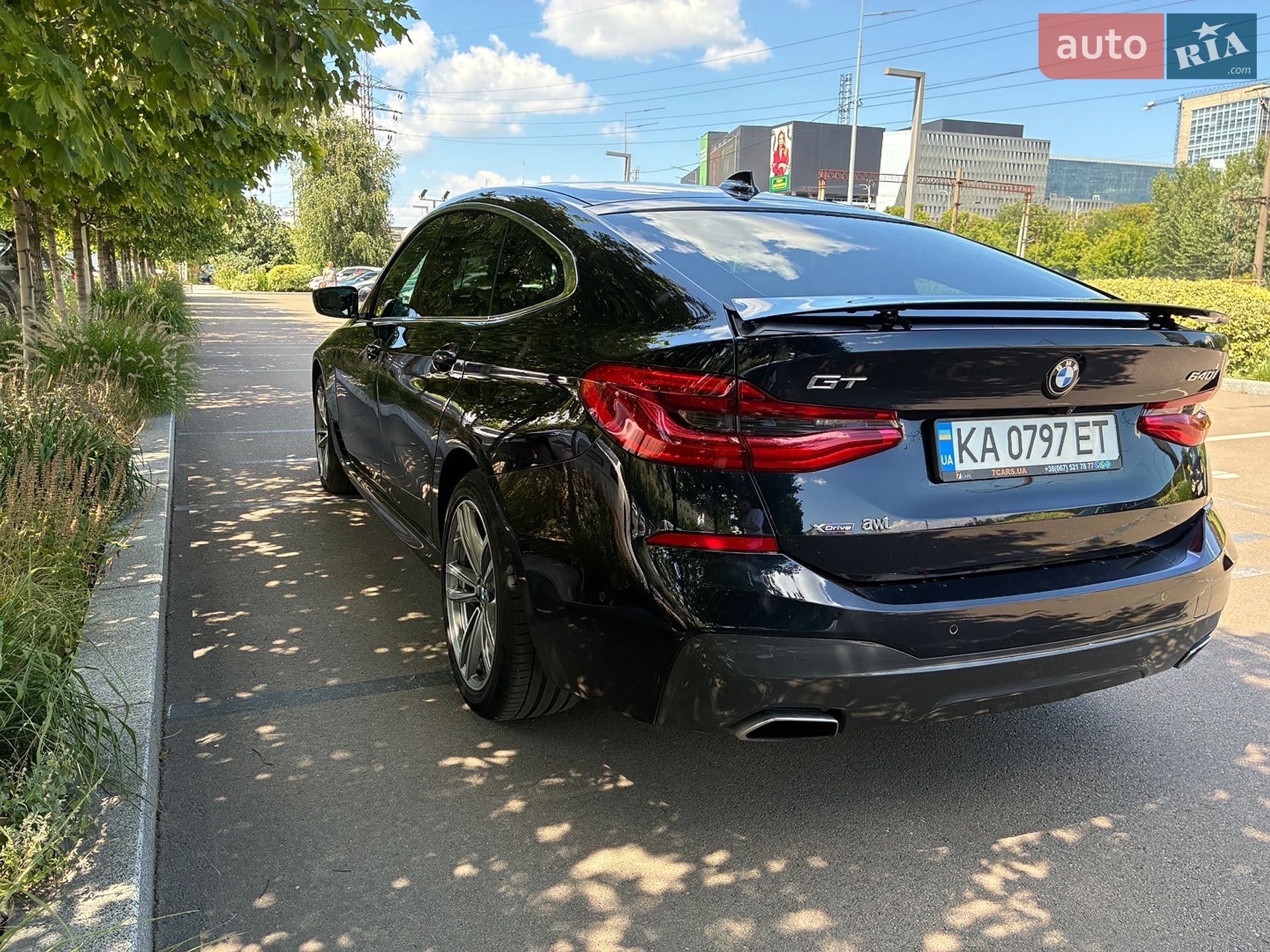 BMW 6 Series GT 2018 VIN WBAJV610X0BL16966 фото оголошення 12 з 36
