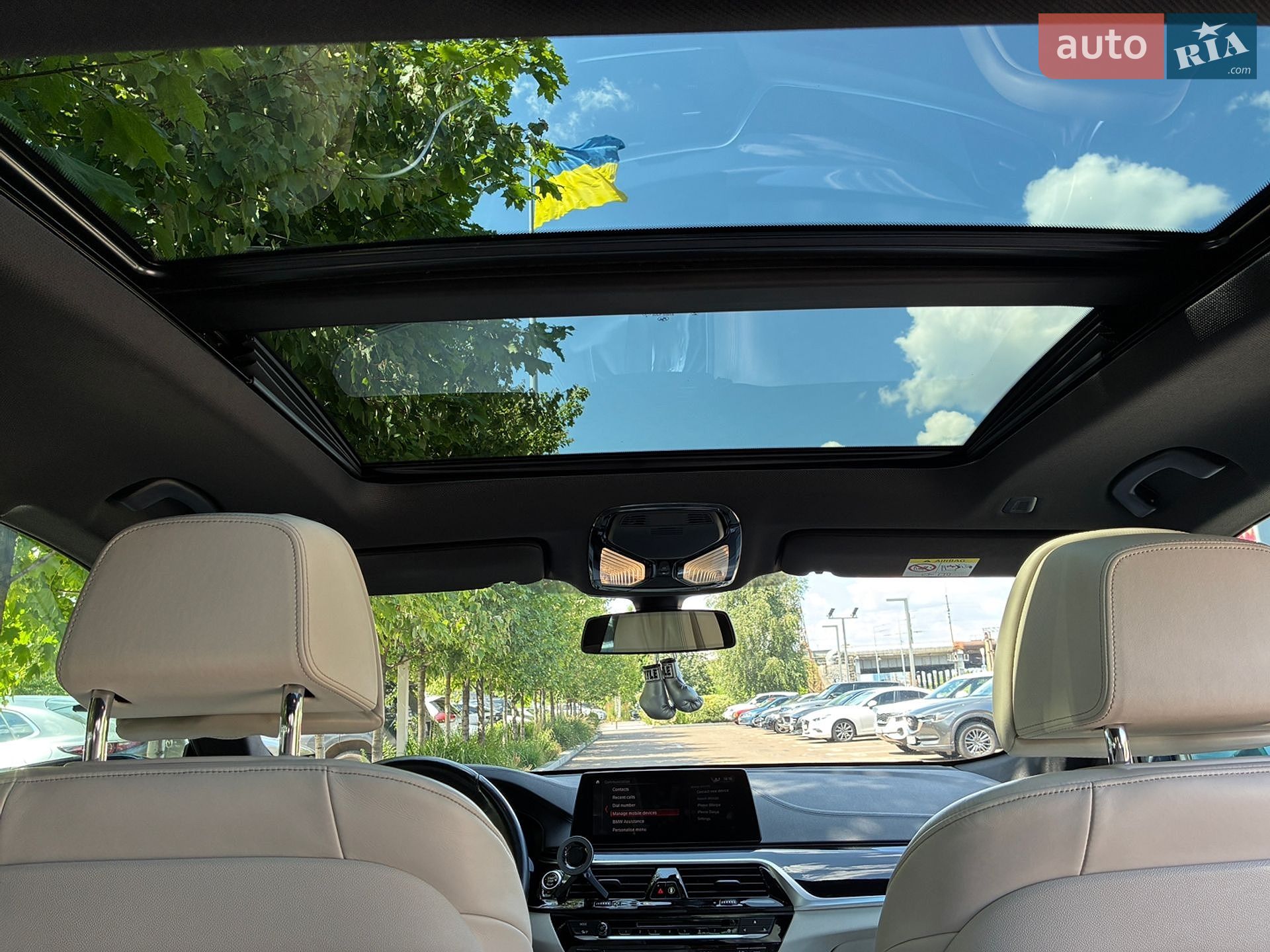 BMW 6 Series GT 2018 VIN WBAJV610X0BL16966 фото оголошення 30 з 36