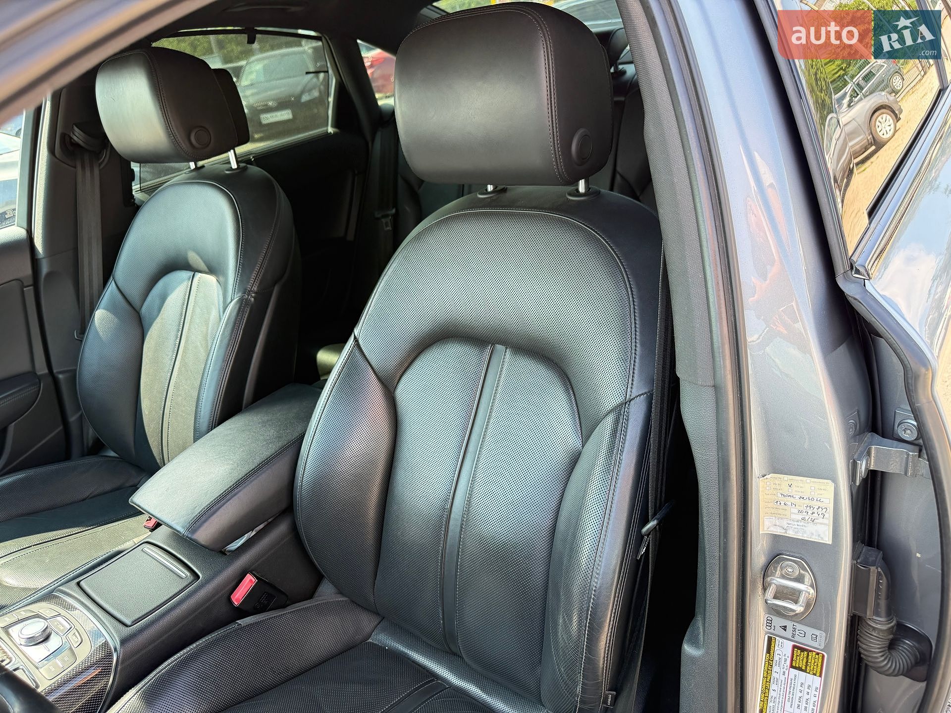 Audi S6 2013 VIN WAUF2AFC0EN095422 фото оголошення 11 з 38