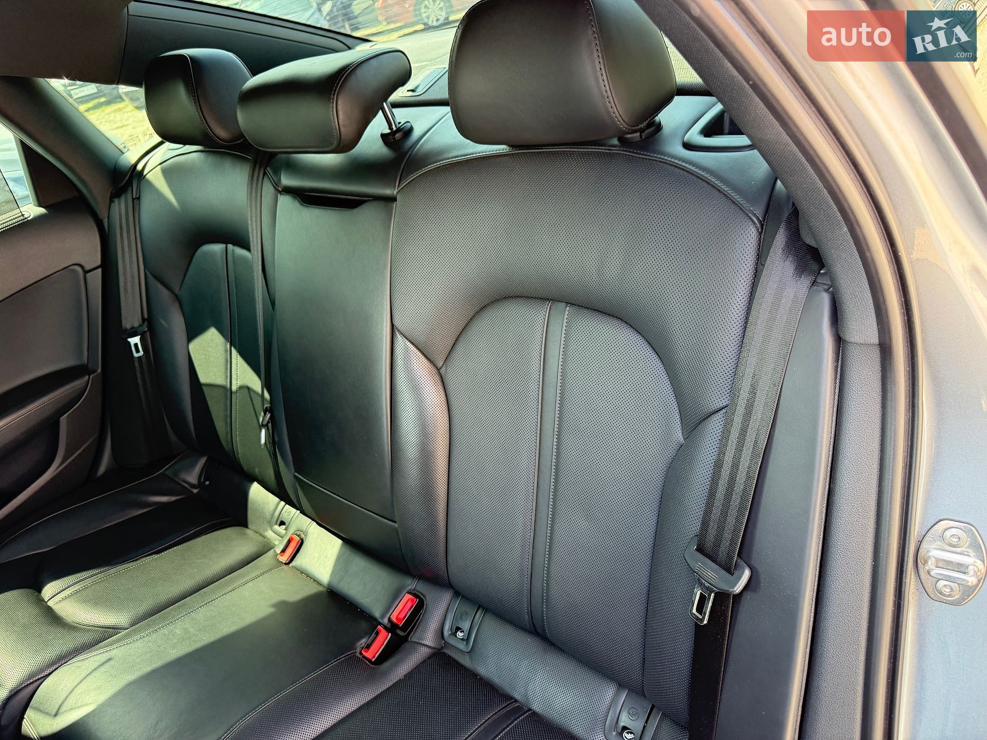 Audi S6 2013 VIN WAUF2AFC0EN095422 фото оголошення 14 з 38