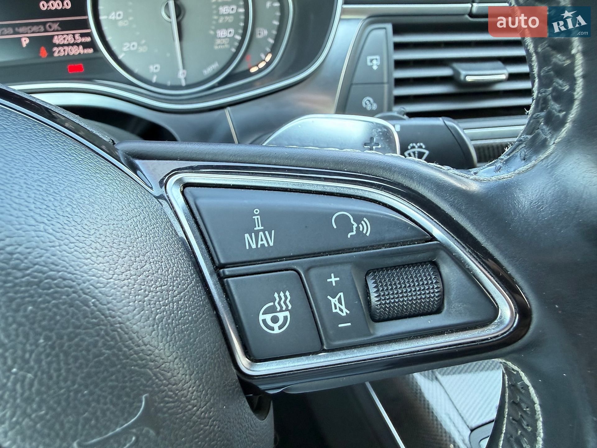 Audi S6 2013 VIN WAUF2AFC0EN095422 фото оголошення 33 з 38