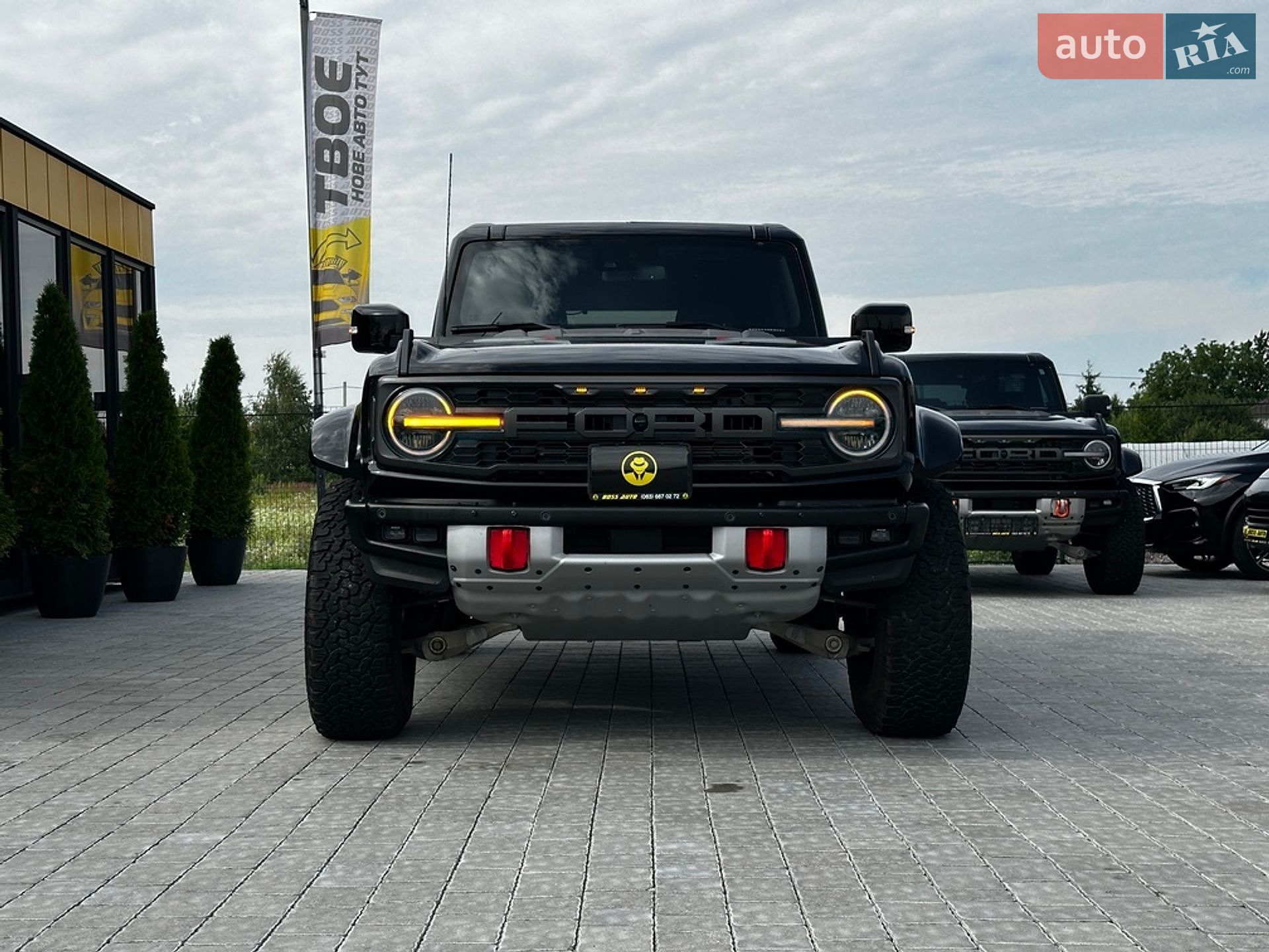 Ford Bronco 2024 VIN 1FMEE0RR5RLA62171 фото оголошення 4 з 64
