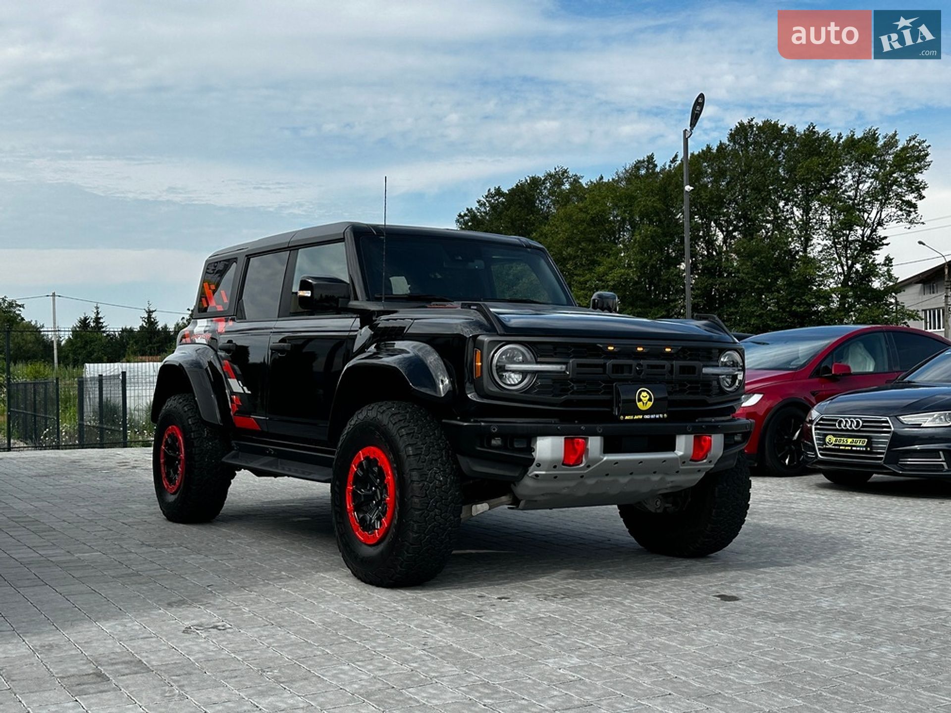 Ford Bronco 2024 VIN 1FMEE0RR5RLA62171 фото оголошення 2 з 64