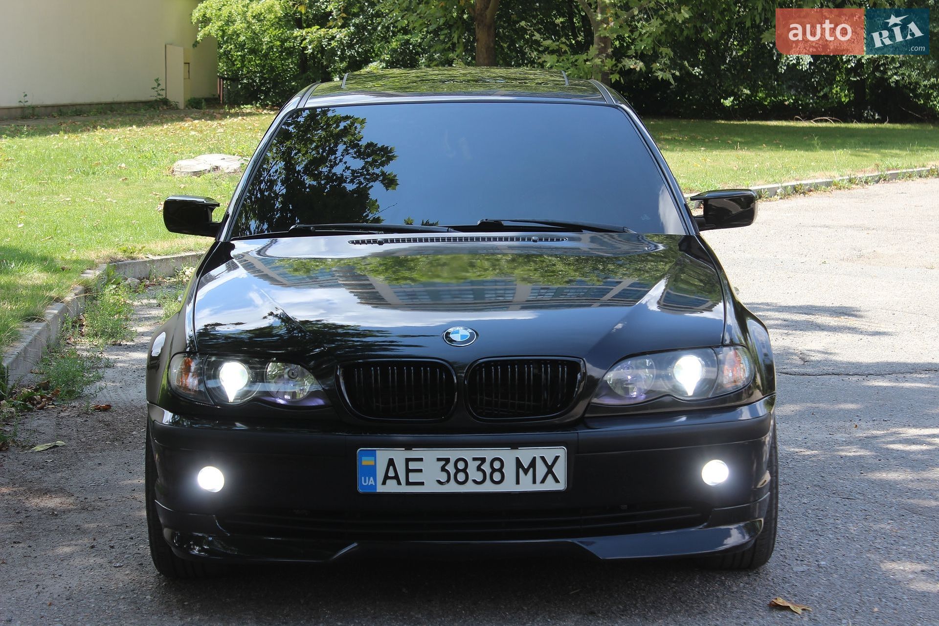 BMW 3 Series 2004 VIN WBAEY71010FT13011 фото оголошення 2 з 33
