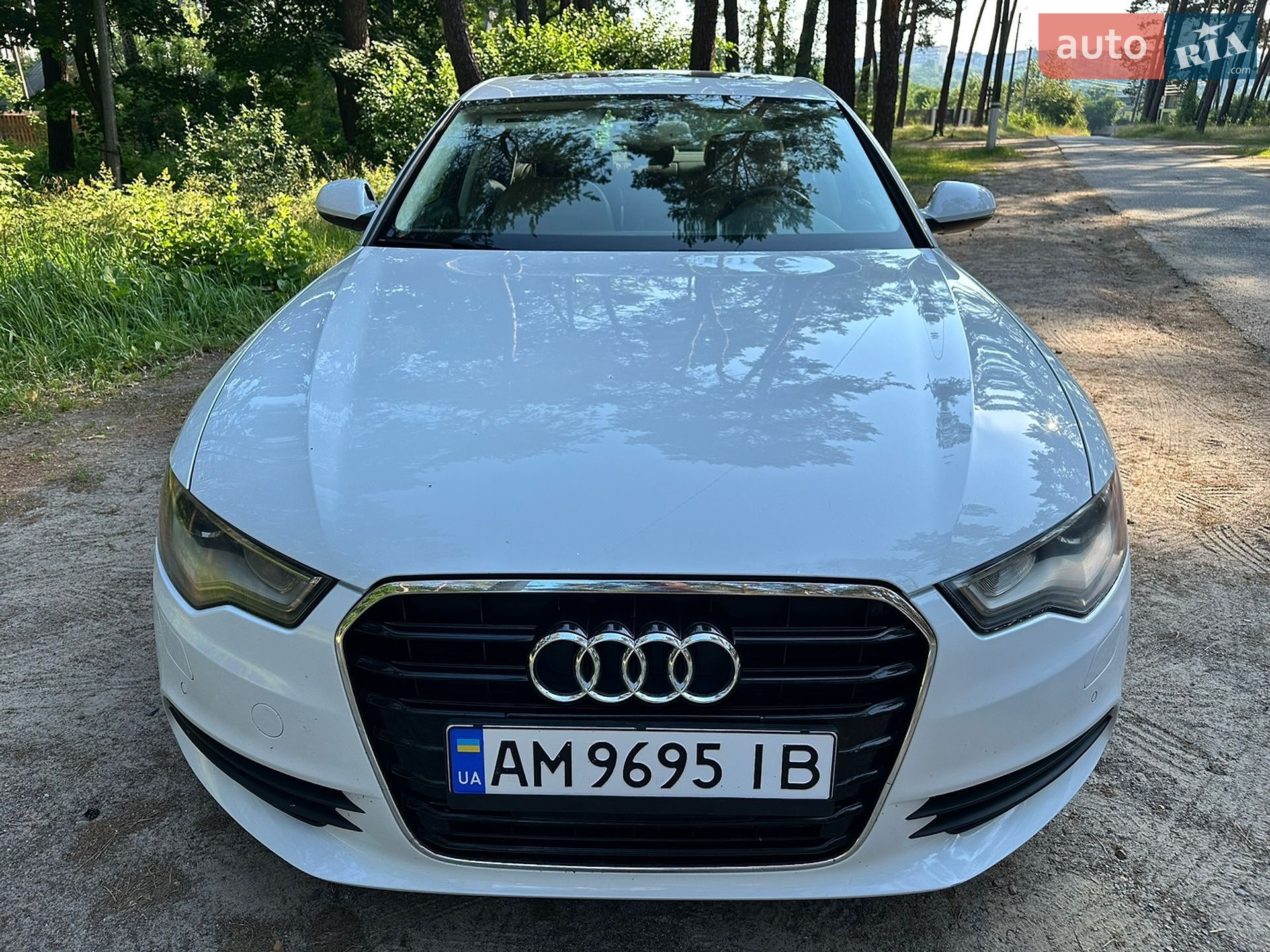 Audi A6 2013 VIN WAUDFAFC1DN109497 фото оголошення 2 з 11