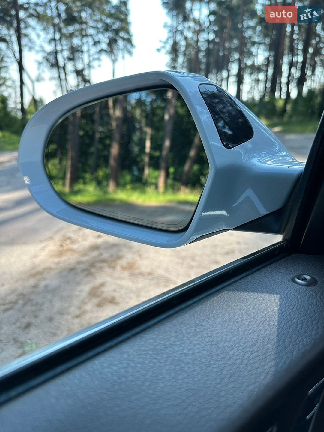 Audi A6 2013 VIN WAUDFAFC1DN109497 фото оголошення 10 з 11