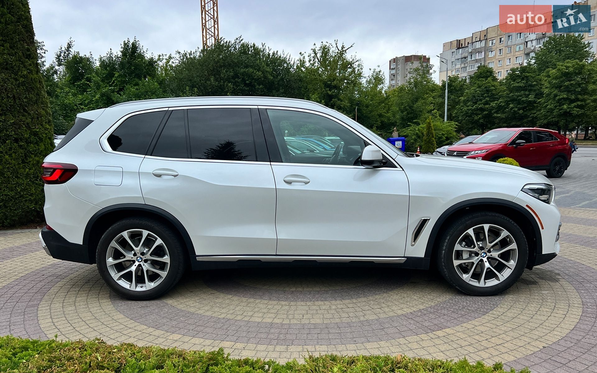 BMW X5 2021 VIN 5UXCR6C04M9H47038 фото оголошення 9 з 42