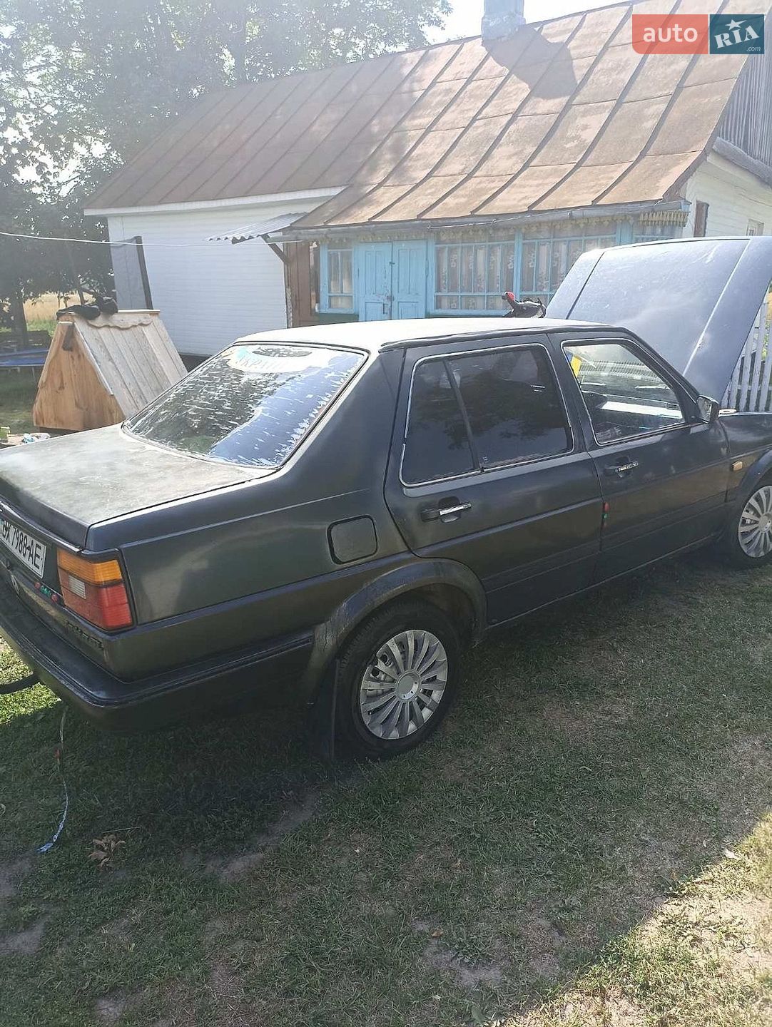 Volkswagen Jetta 1988 VIN WVWZZZ16ZJW440034 фото оголошення 2 з 12