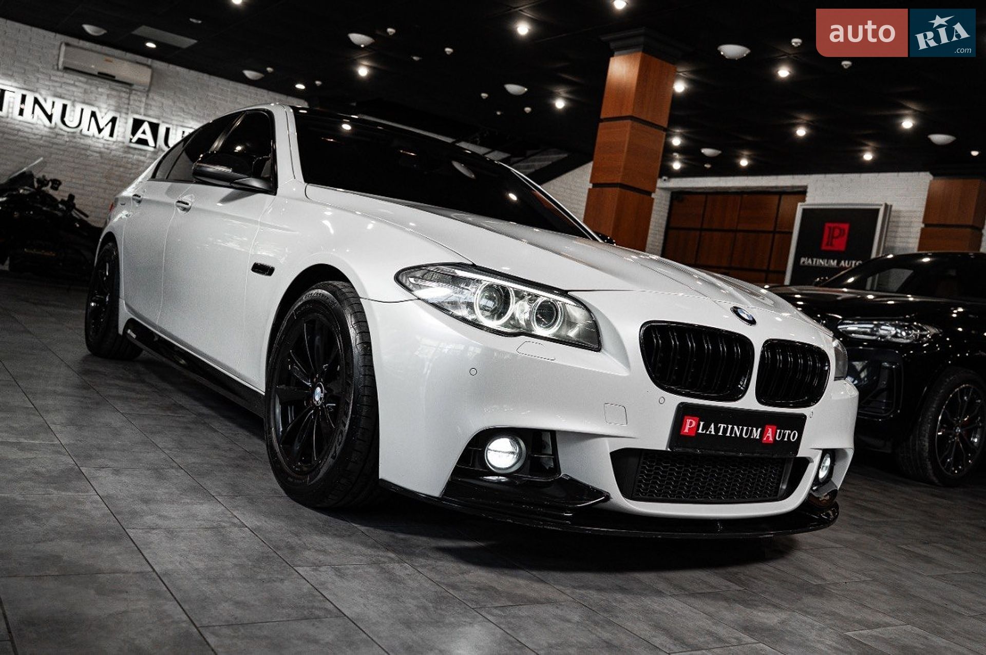 BMW 5 Series 2016 VIN WBA5A31020G369126 фото оголошення 7 з 61