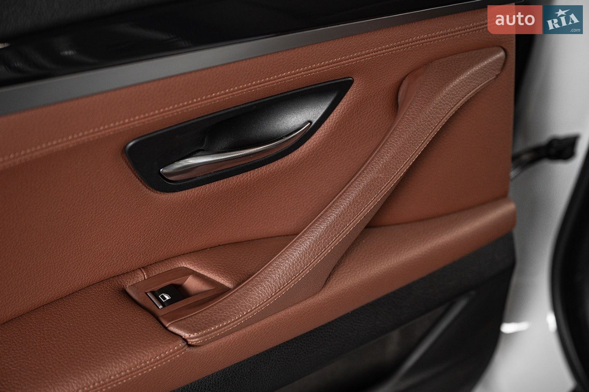 BMW 5 Series 2016 VIN WBA5A31020G369126 фото оголошення 45 з 61