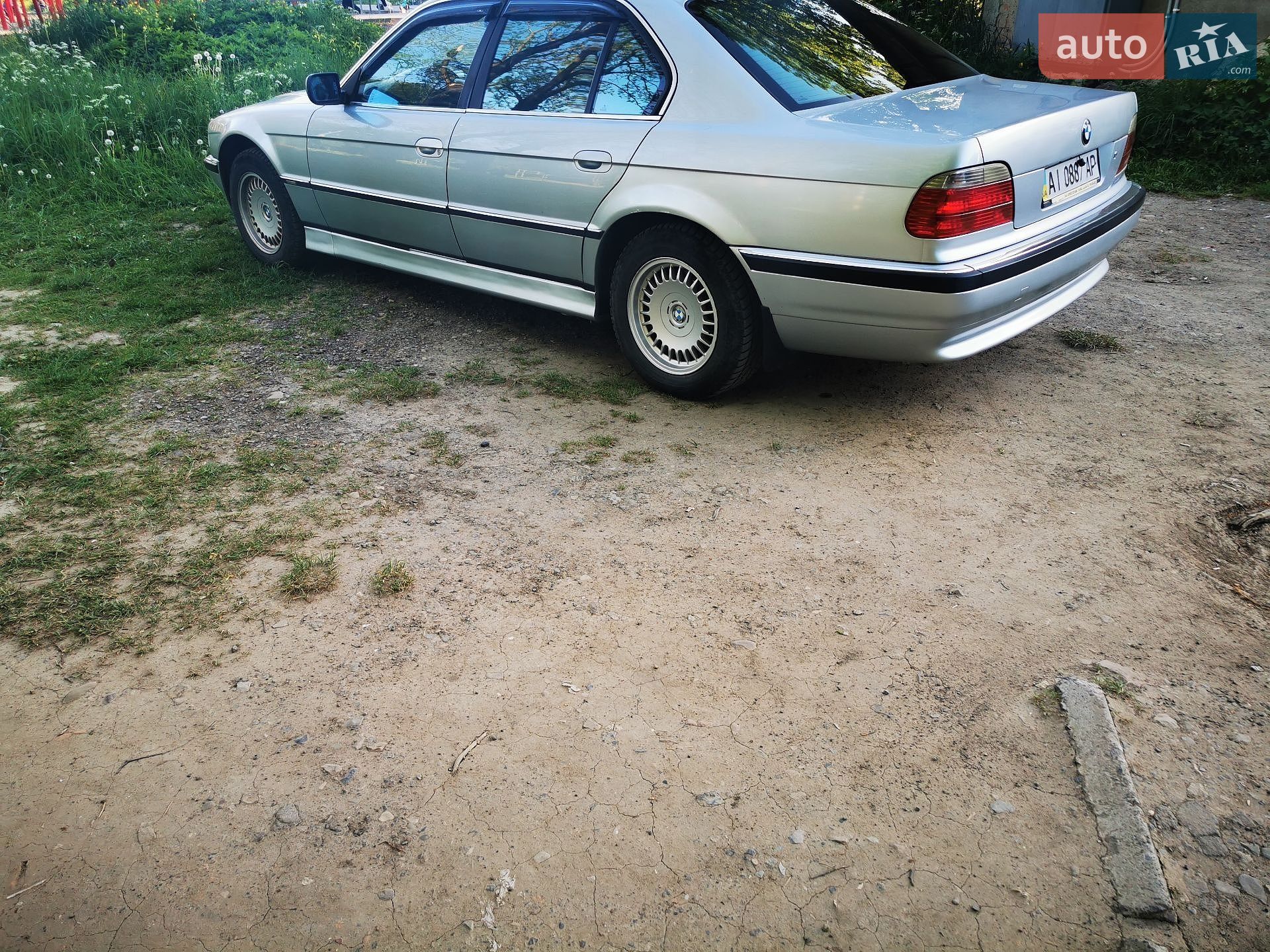 BMW 7 Series 1997 VIN WBAGE11090DJ00642 фото оголошення 5 з 14