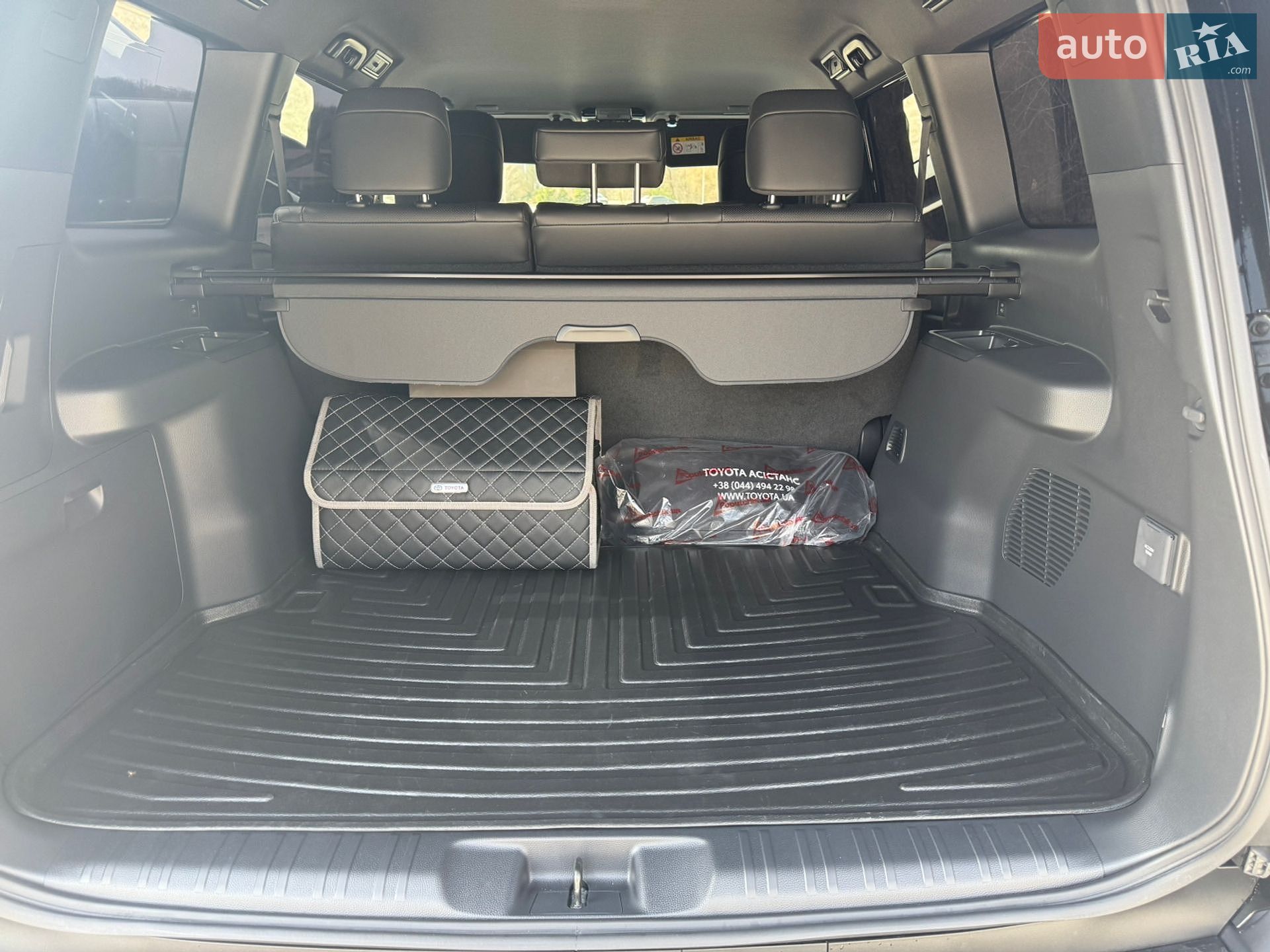 Toyota Land Cruiser Prado 2025 VIN JTEAR3AJ40K040472 фото оголошення 13 з 27