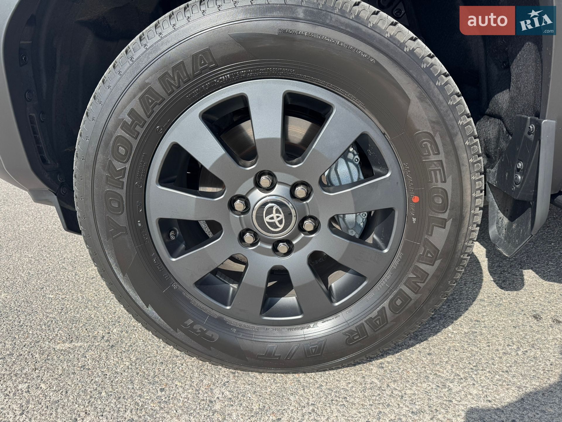 Toyota Land Cruiser Prado 2025 VIN JTEAR3AJ40K040472 фото оголошення 18 з 27