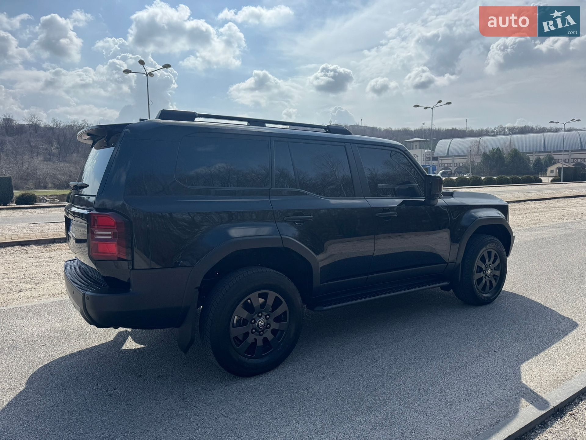 Toyota Land Cruiser Prado 2025 VIN JTEAR3AJ40K040472 фото оголошення 24 з 32