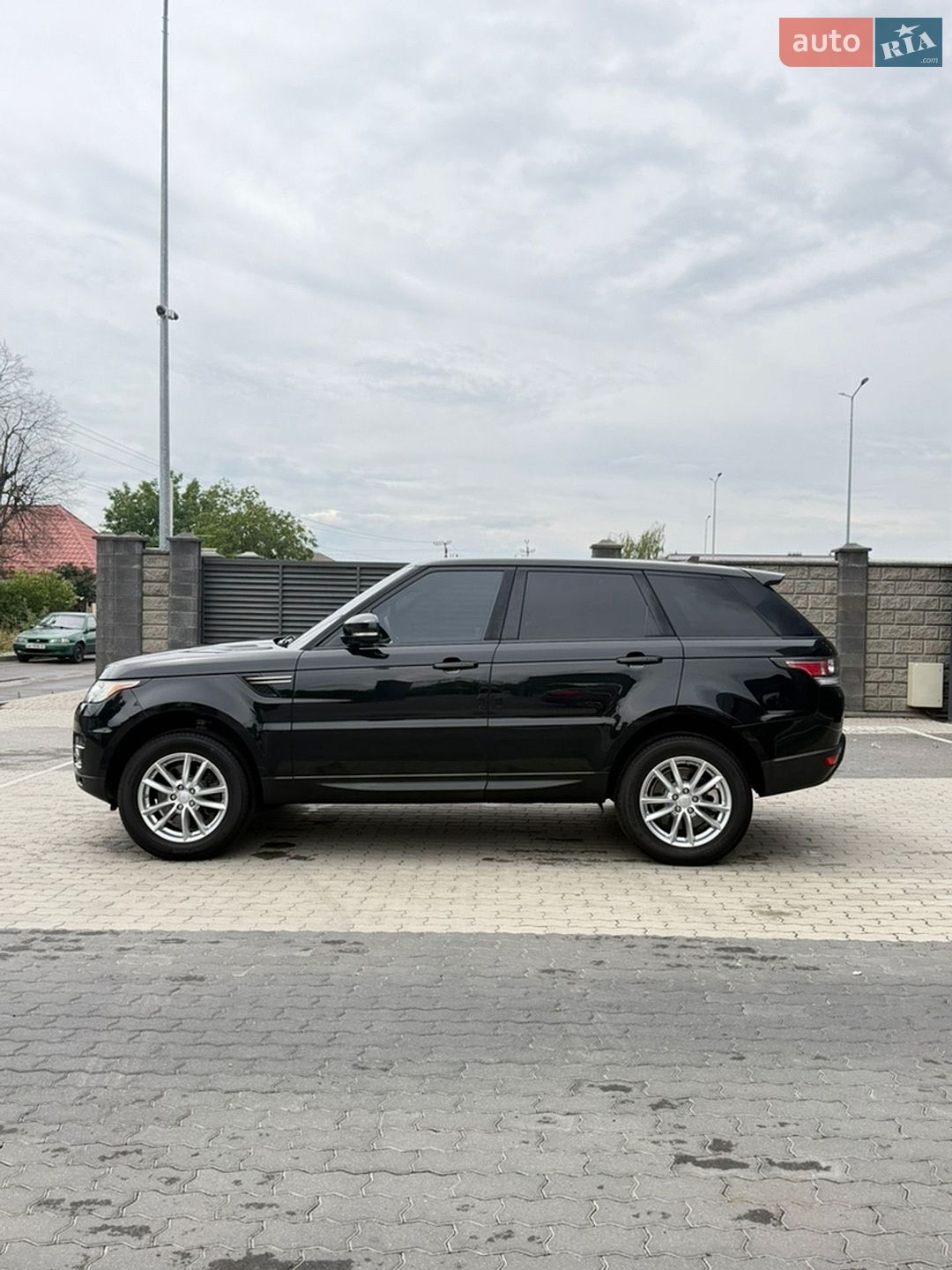 Land Rover Range Rover Sport 2016 VIN SALWG2KF8GA639694 фото оголошення 15 з 35