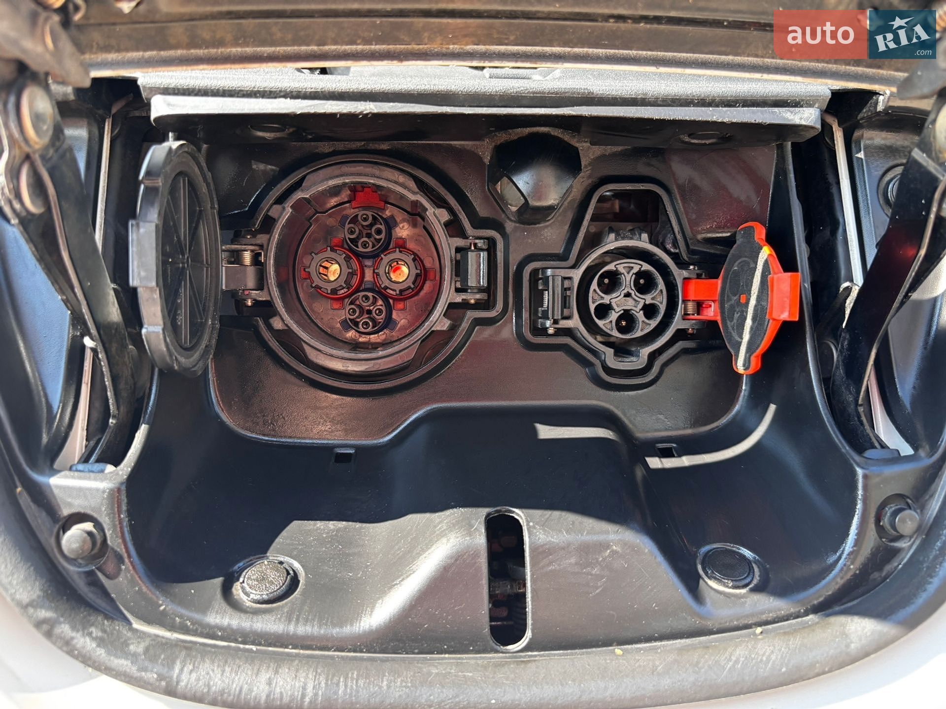 Nissan Leaf 2013 VIN SJNFAAZE0U6006976 фото оголошення 17 з 18