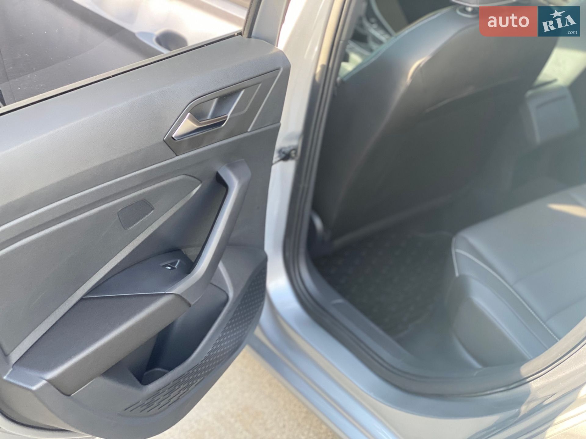 Volkswagen Jetta 2023 VIN 3VWSM7BU7RM029878 фото оголошення 17 з 41