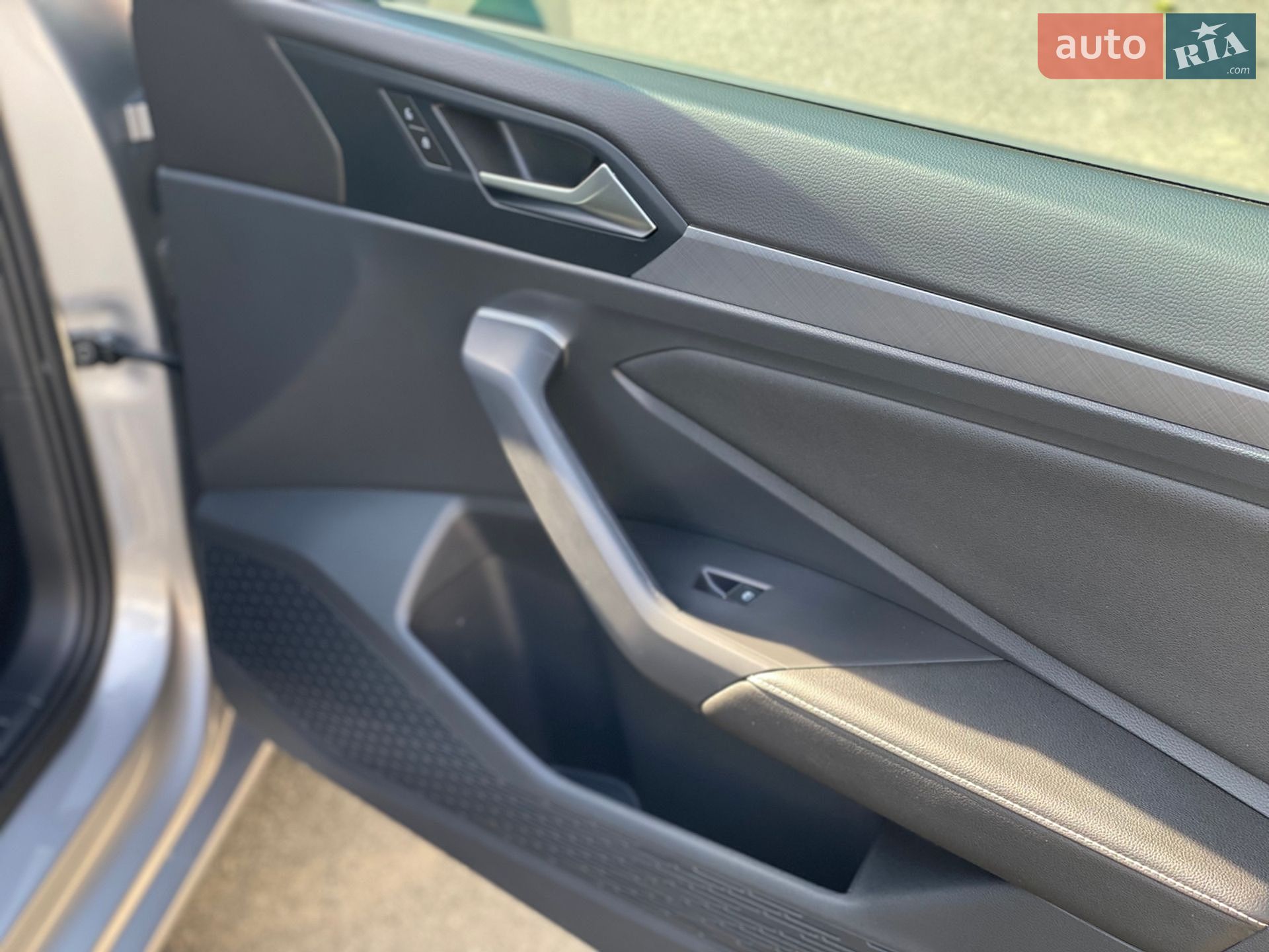 Volkswagen Jetta 2023 VIN 3VWSM7BU7RM029878 фото оголошення 20 з 41