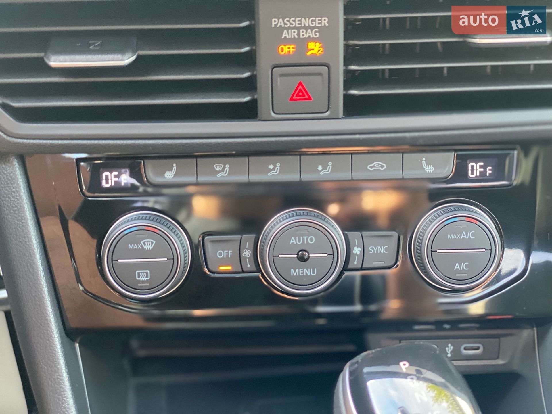 Volkswagen Jetta 2023 VIN 3VWSM7BU7RM029878 фото оголошення 24 з 41