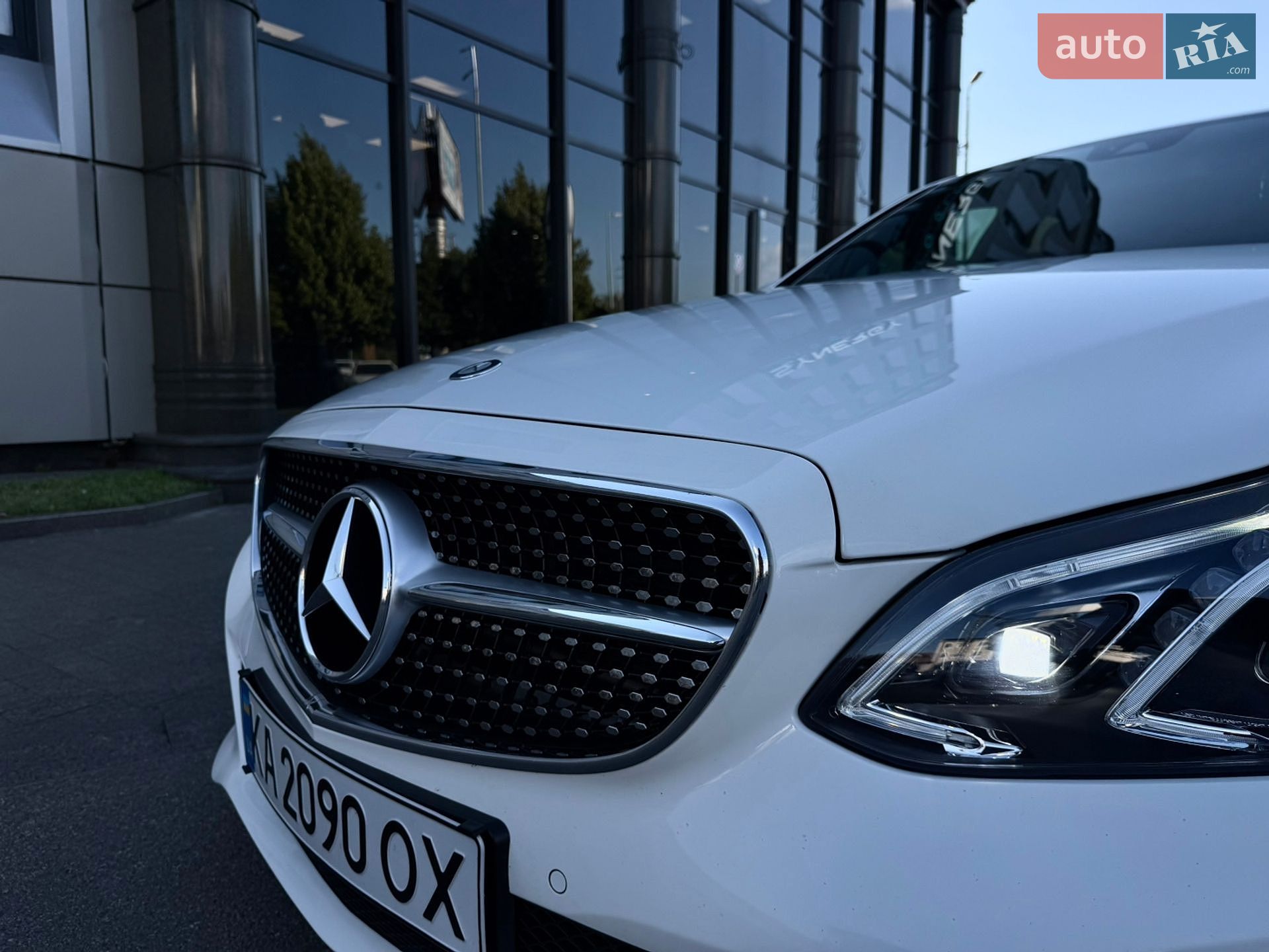Mercedes-Benz E-Class 2015 VIN WDD2120061B166464 фото оголошення 3 з 29