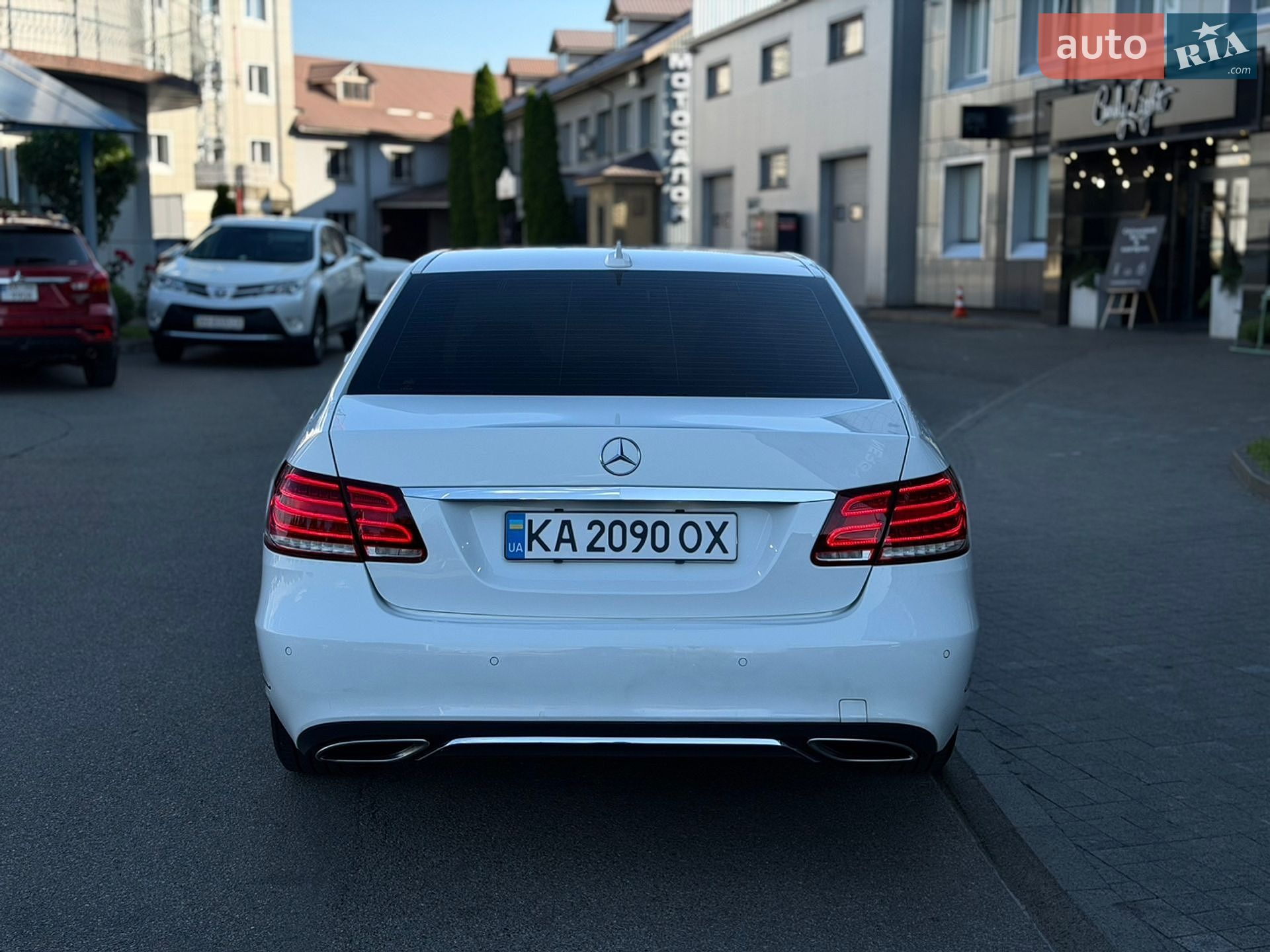 Mercedes-Benz E-Class 2015 VIN WDD2120061B166464 фото оголошення 9 з 29