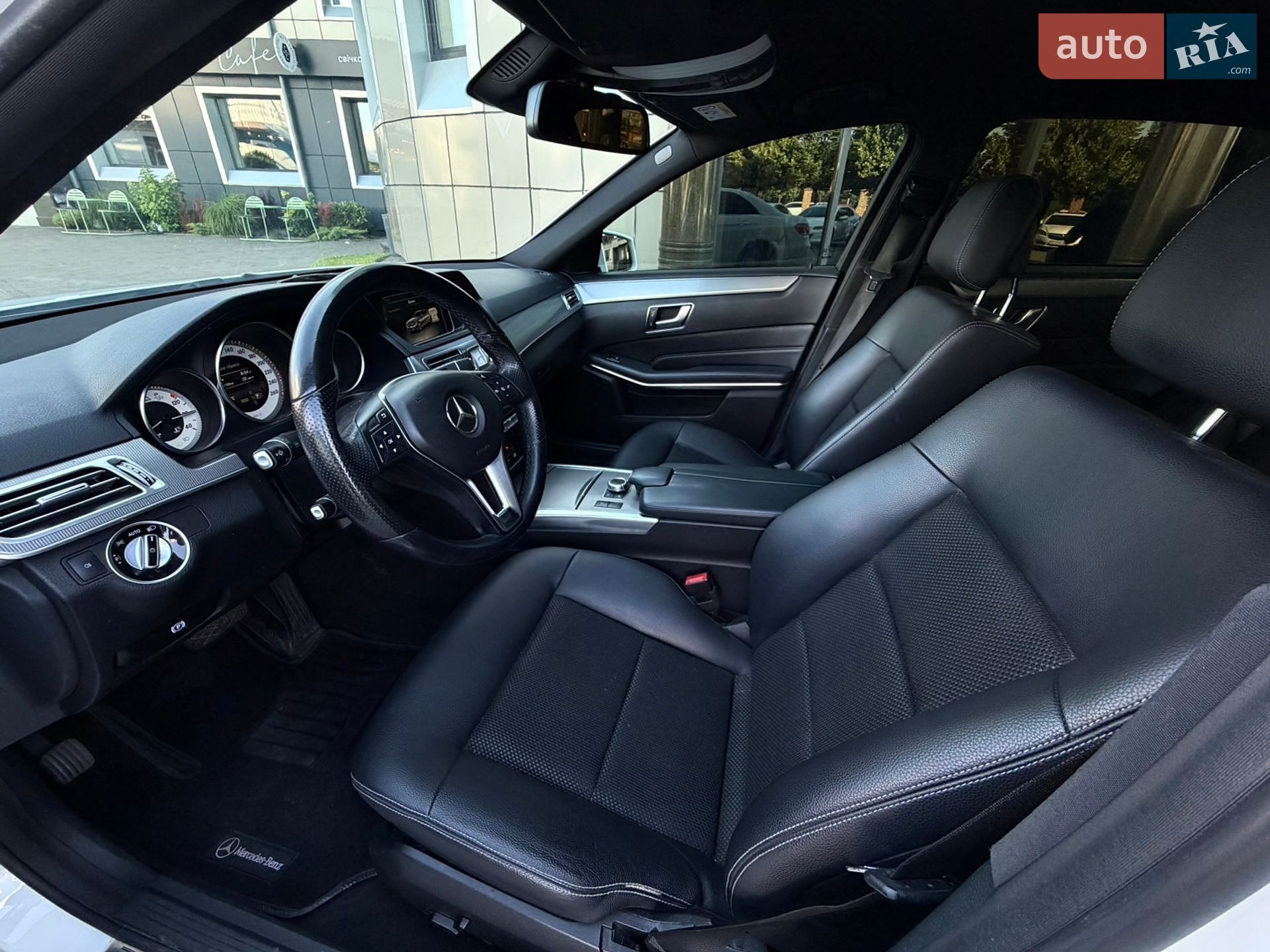 Mercedes-Benz E-Class 2015 VIN WDD2120061B166464 фото оголошення 24 з 29