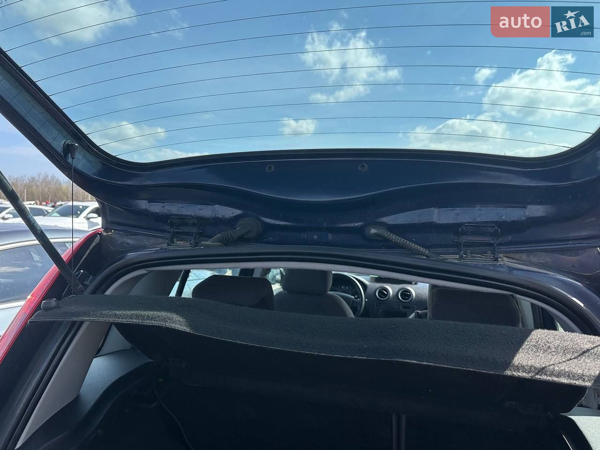Ford Fusion 2009 VIN WF0UXXGAJU9C08742 фото оголошення 3 з 15