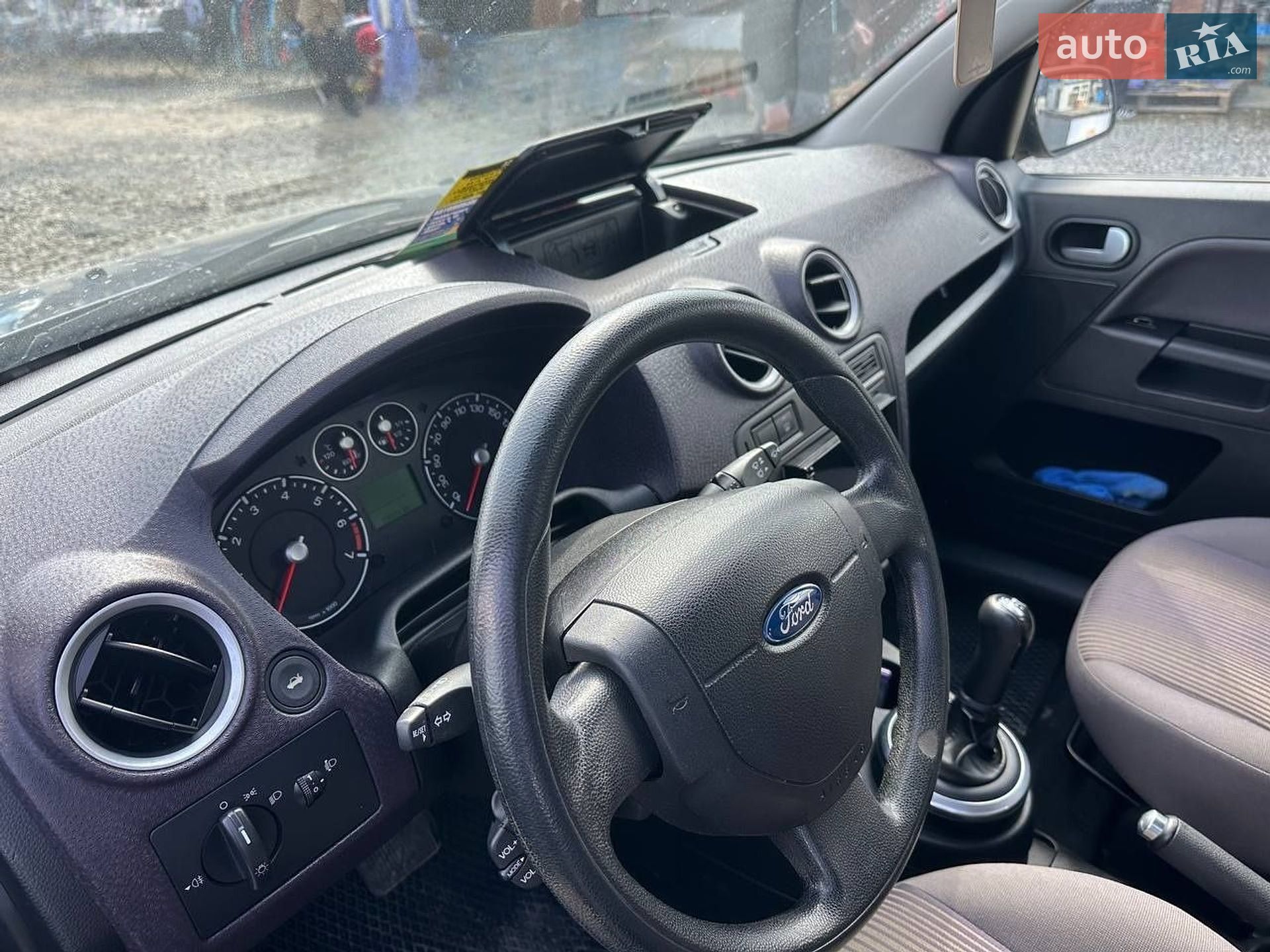 Ford Fusion 2009 VIN WF0UXXGAJU9C08742 фото оголошення 5 з 15