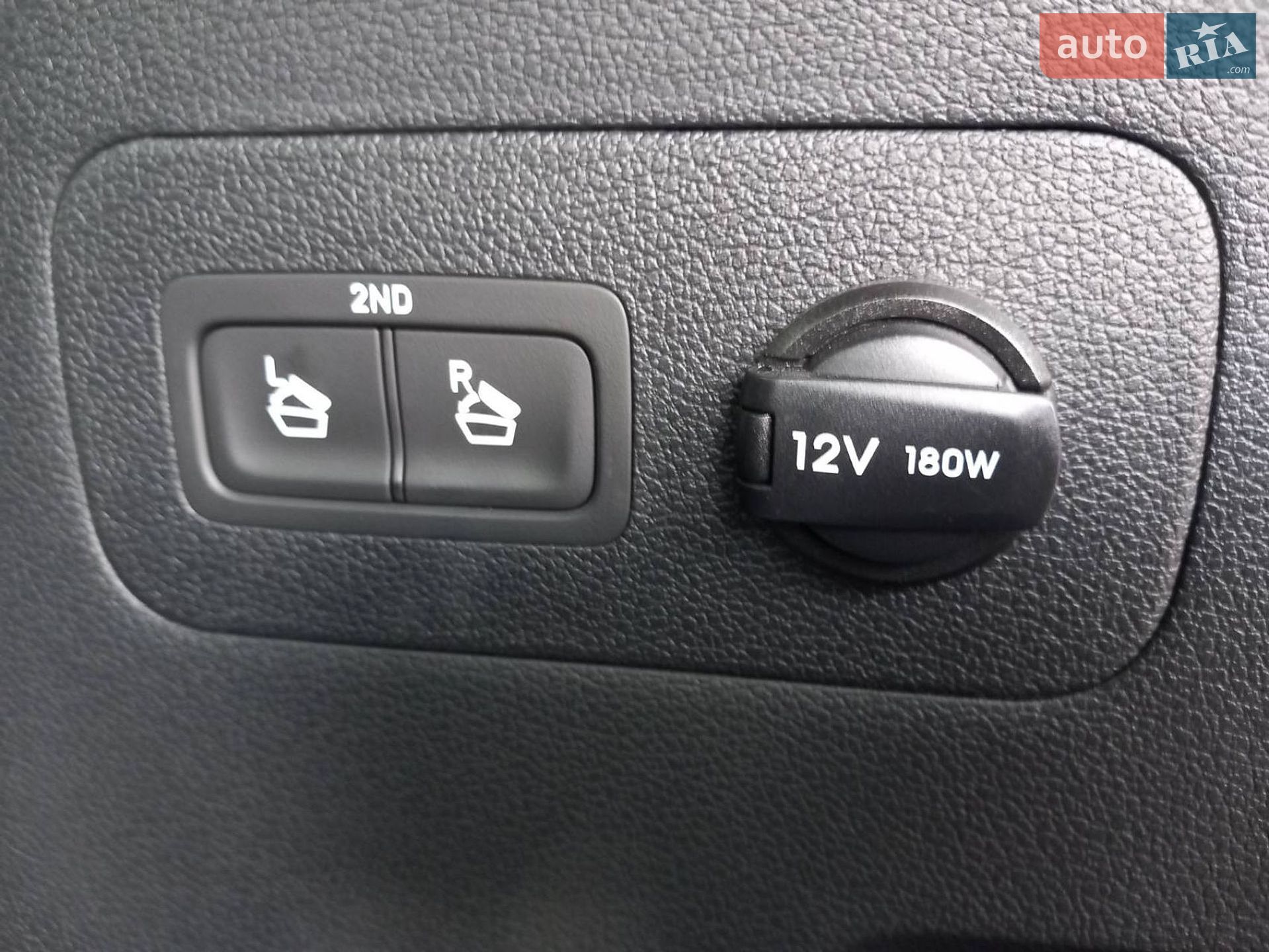 Hyundai Santa FE 2023 VIN 5NMS5DA11PH012693 фото оголошення 34 з 49