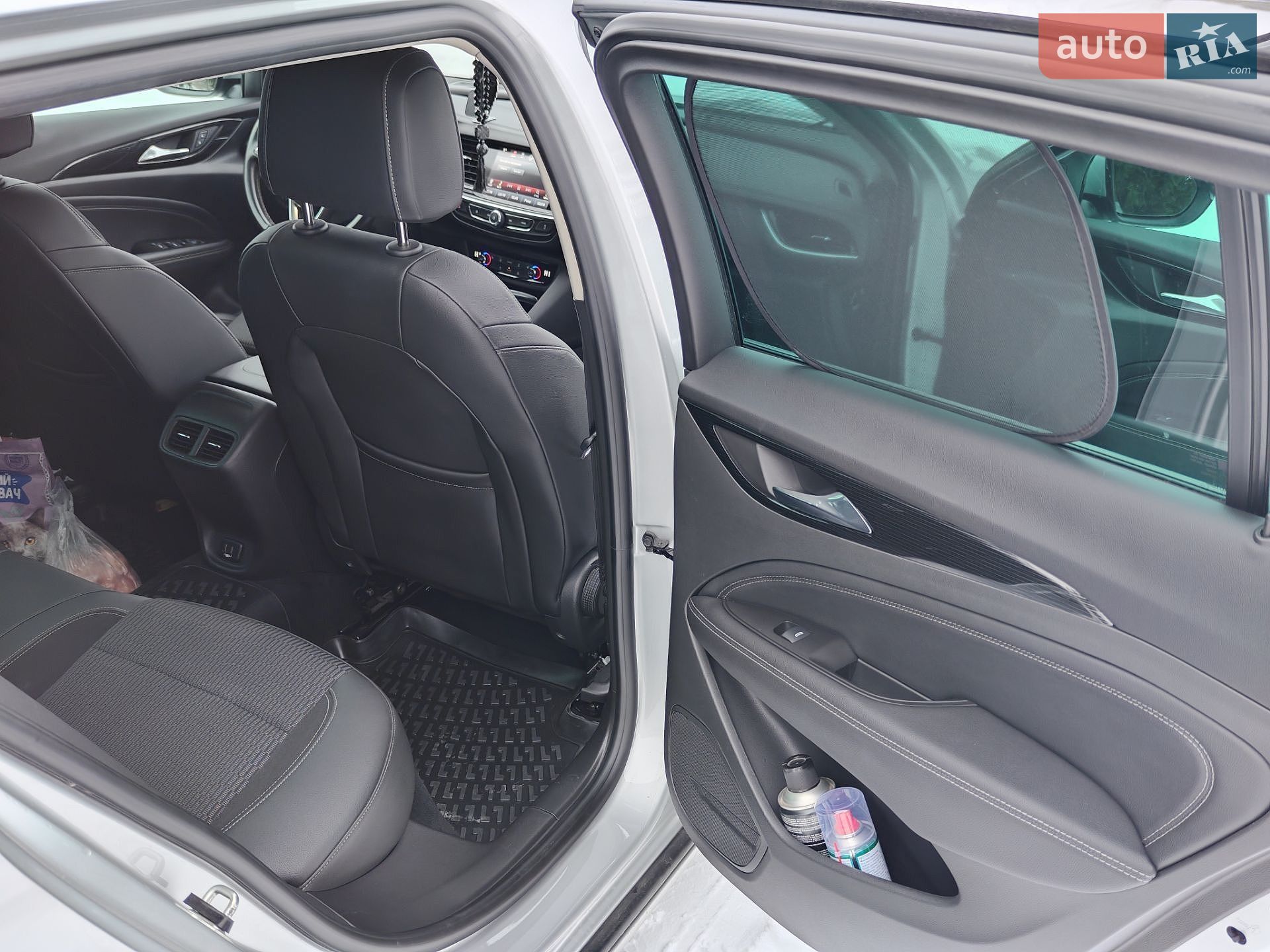 Opel Insignia 2017 VIN W0VZT8EG9J1090088 фото оголошення 28 з 30