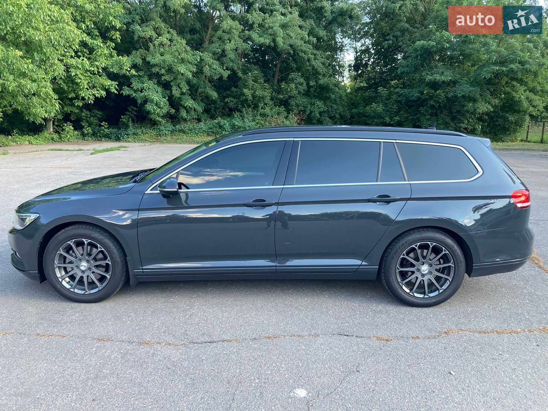Volkswagen Passat 2018 VIN WVWZZZ3CZJP010146 фото оголошення 7 з 67
