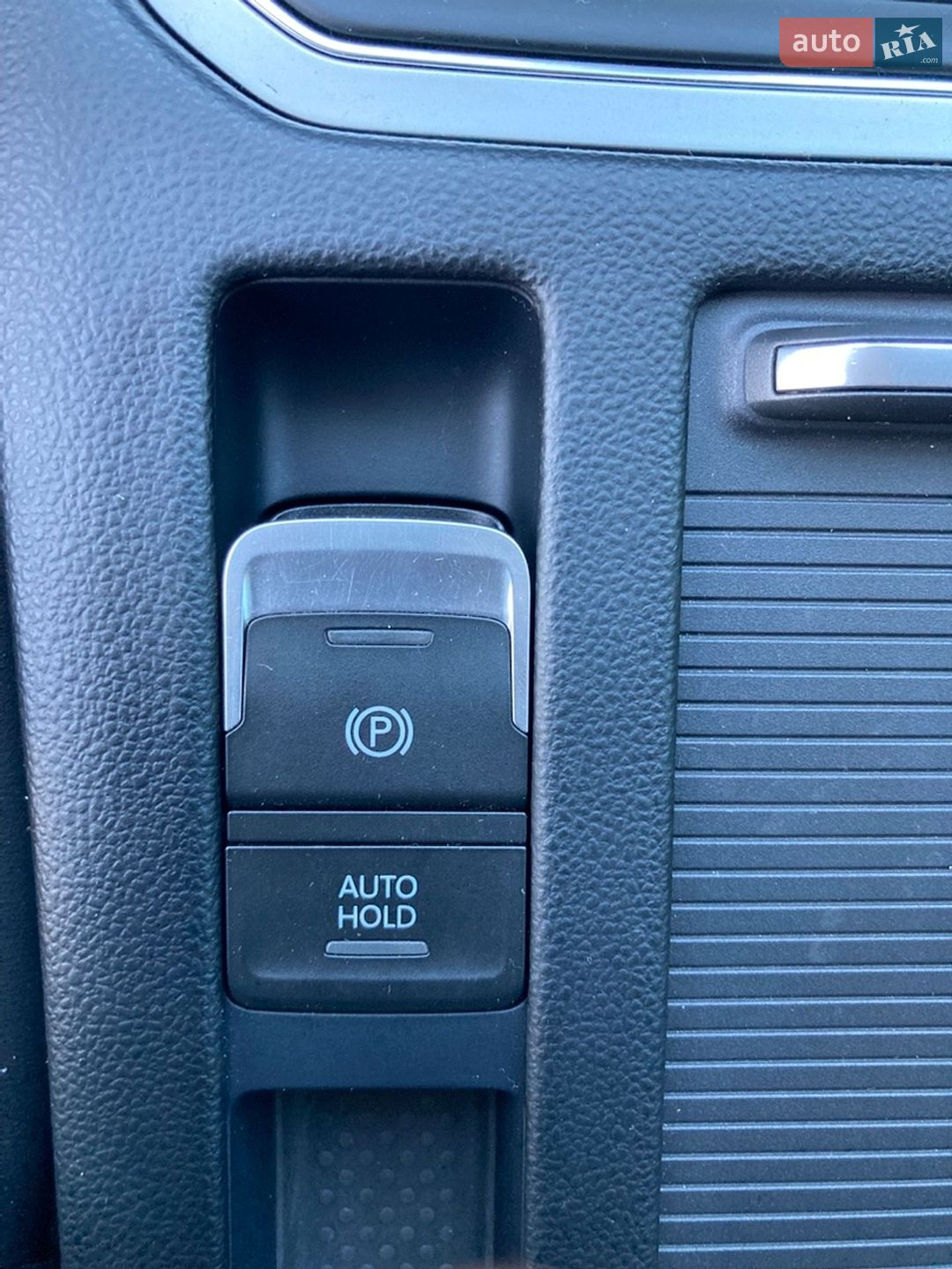 Volkswagen Passat 2018 VIN WVWZZZ3CZJP010146 фото оголошення 22 з 67