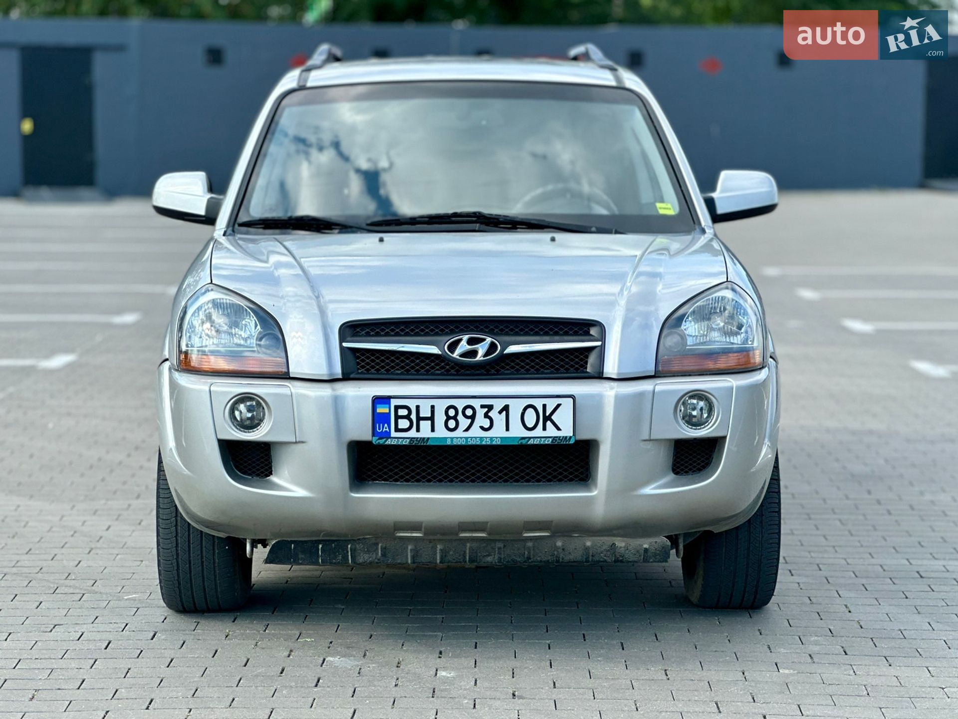 Hyundai Tucson 2008 VIN KMHJN81BP9U963100 фото оголошення 2 з 31