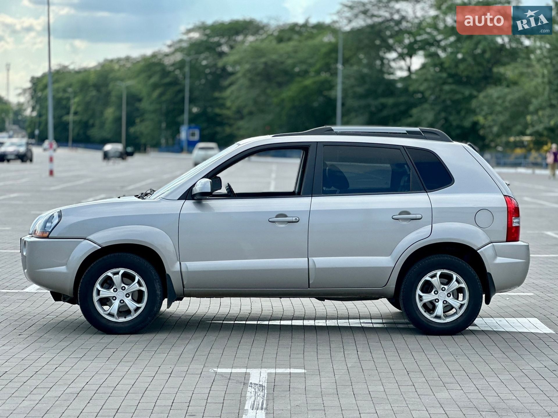 Hyundai Tucson 2008 VIN KMHJN81BP9U963100 фото оголошення 8 з 31