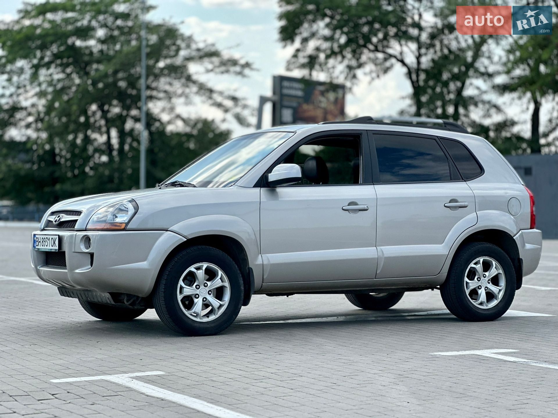 Hyundai Tucson 2008 VIN KMHJN81BP9U963100 фото оголошення 10 з 31