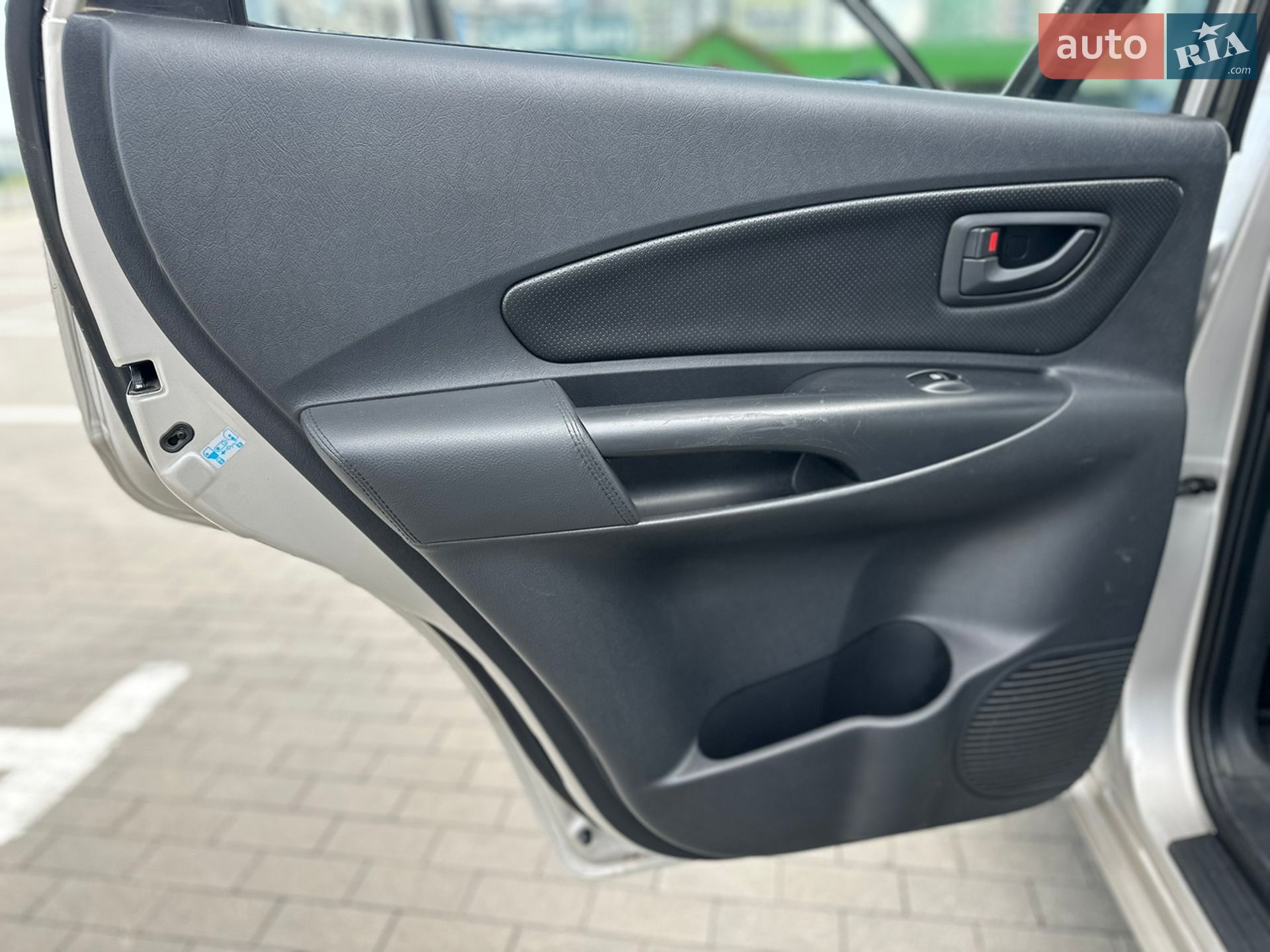 Hyundai Tucson 2008 VIN KMHJN81BP9U963100 фото оголошення 21 з 31