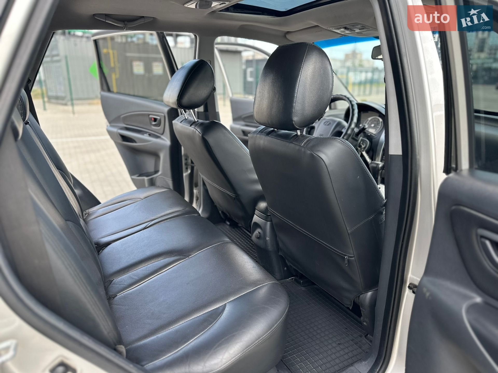 Hyundai Tucson 2008 VIN KMHJN81BP9U963100 фото оголошення 23 з 31