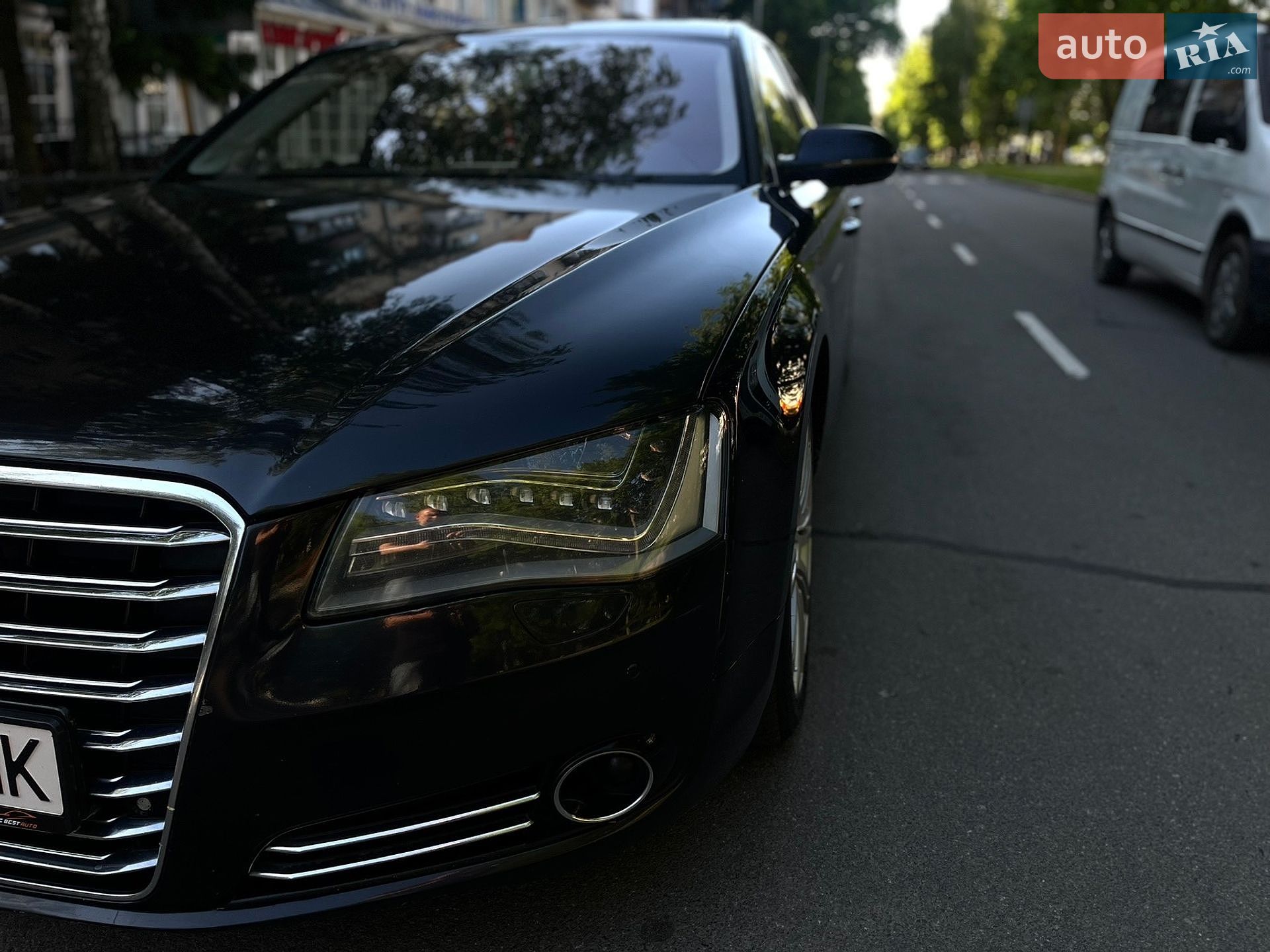 Audi A8 2010 VIN WAUZZZ4H5BN009118 фото оголошення 4 з 90