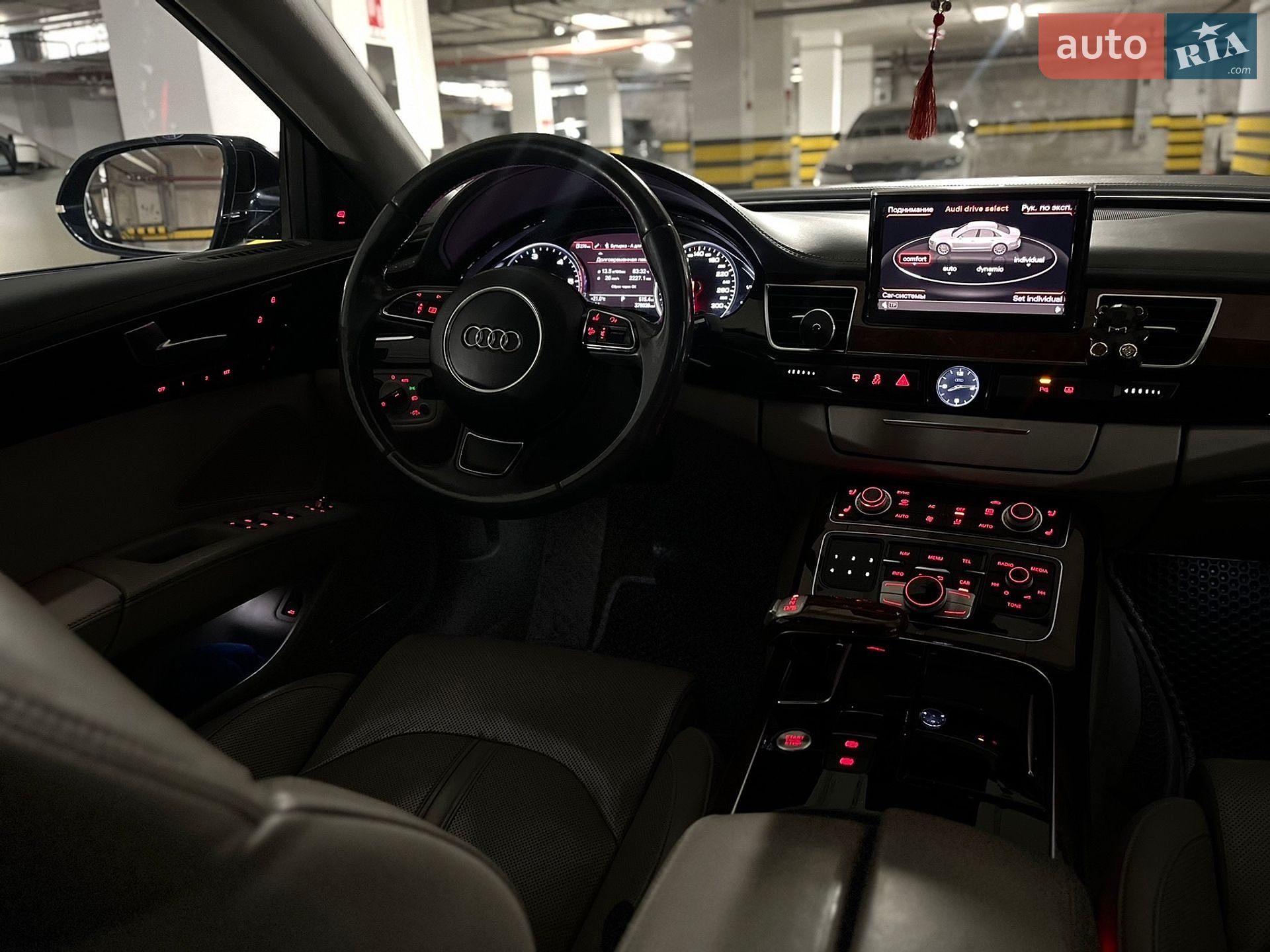 Audi A8 2010 VIN WAUZZZ4H5BN009118 фото оголошення 28 з 90