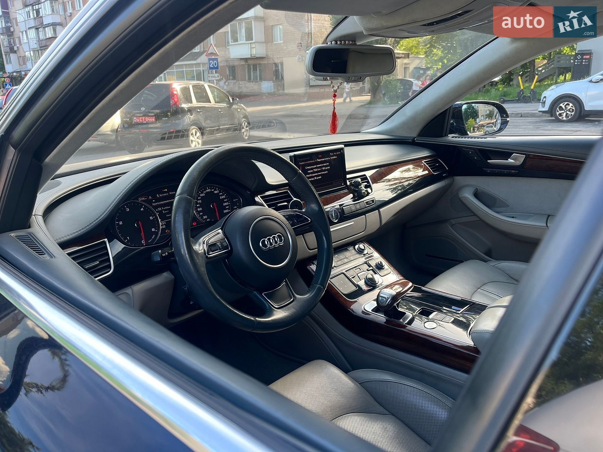 Audi A8 2010 VIN WAUZZZ4H5BN009118 фото оголошення 32 з 90