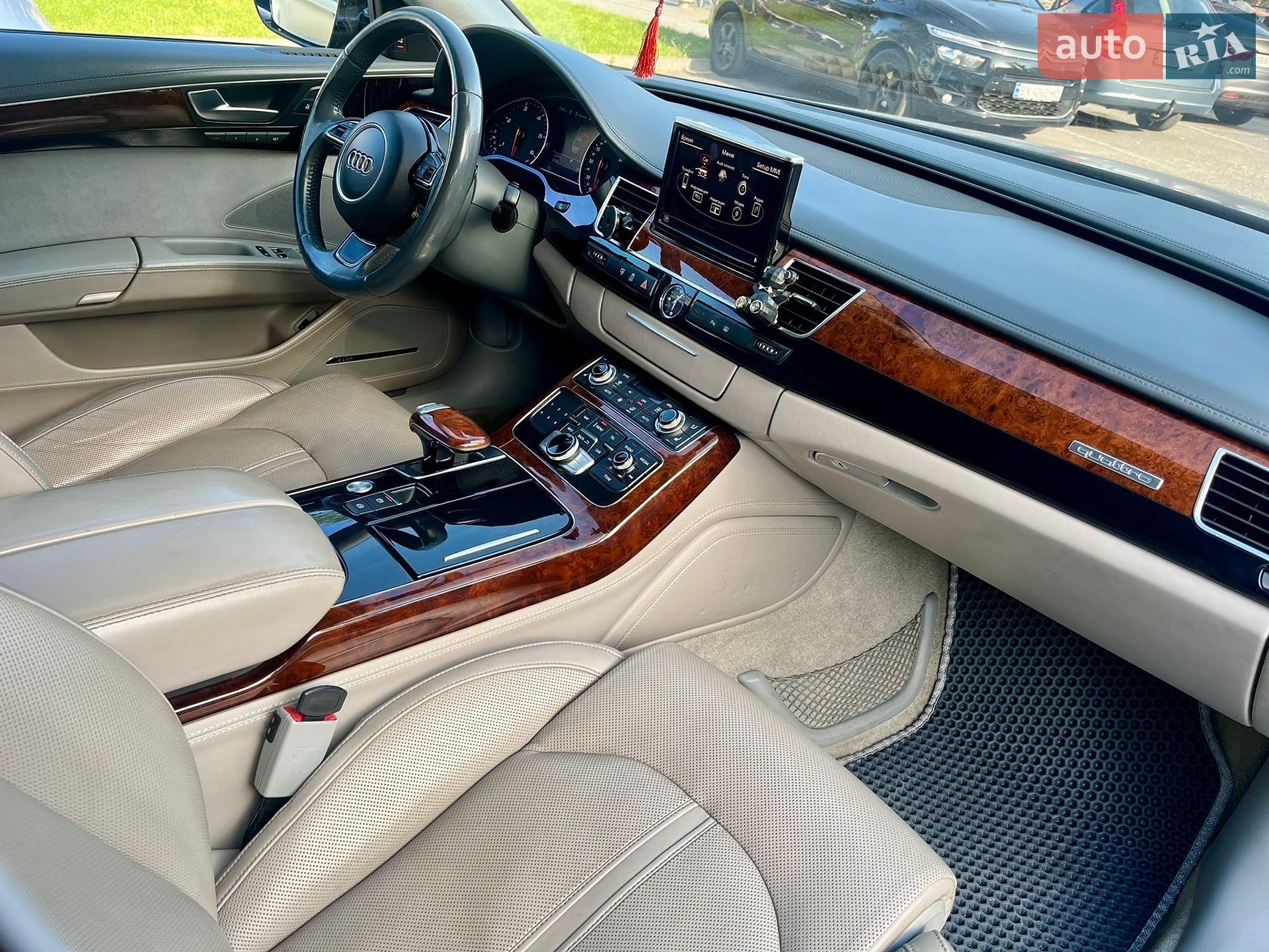 Audi A8 2010 VIN WAUZZZ4H5BN009118 фото оголошення 33 з 90